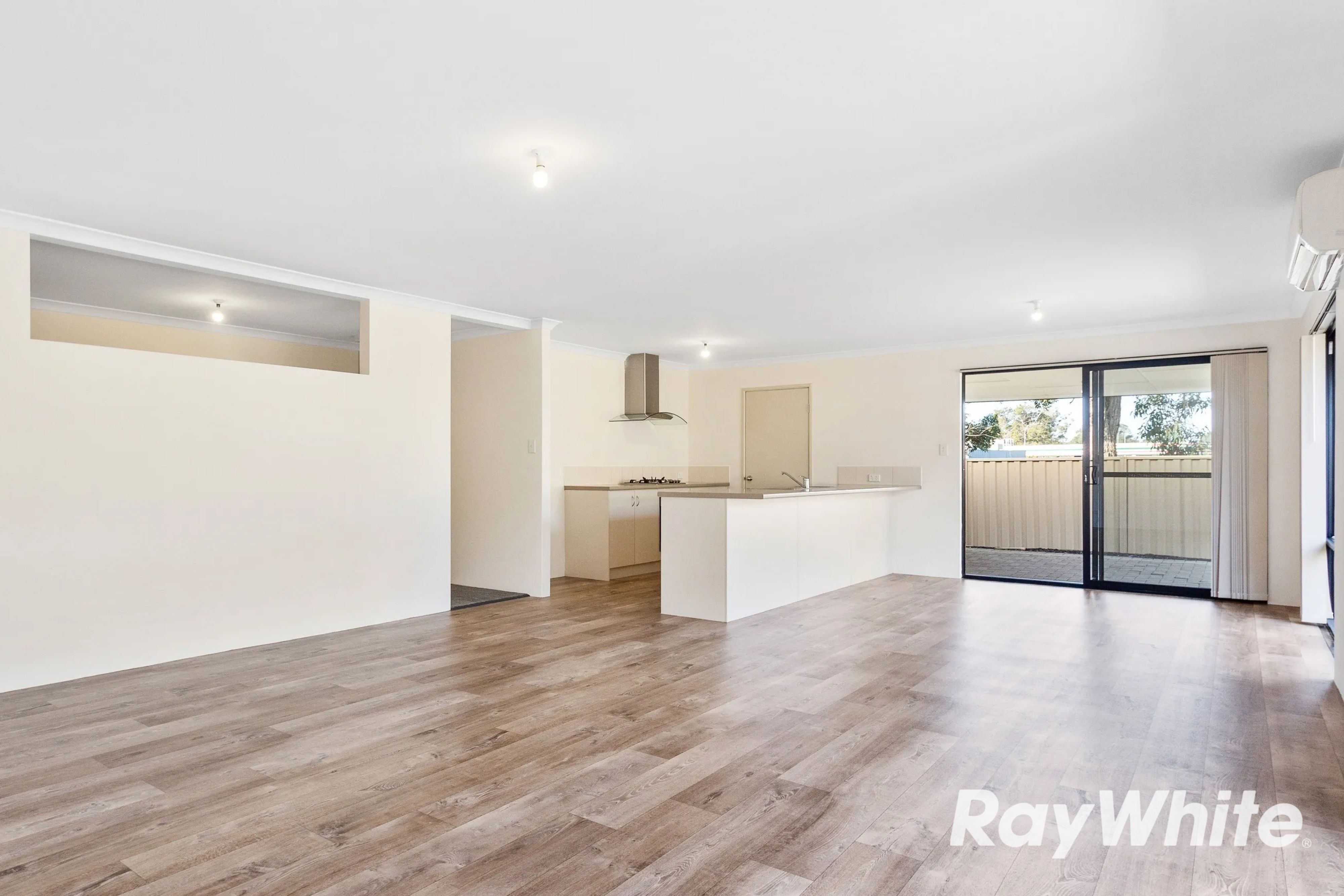 18 Menna Brace, Greenfields, WA 6210