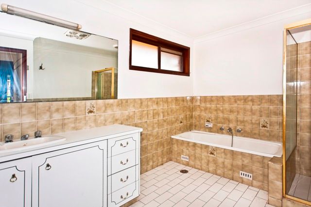 13 Ben Lomond Street, Bossley Park, NSW 2176