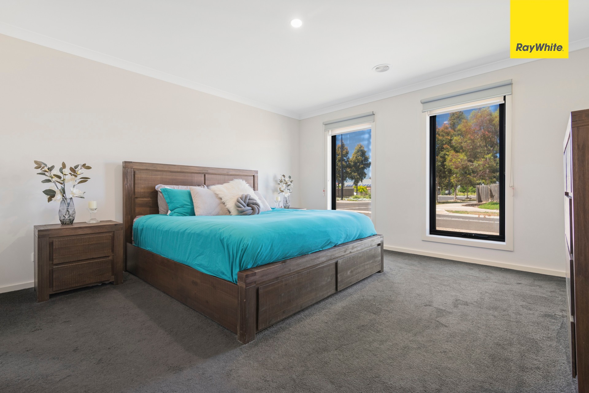2 Burswood Circuit, HARKNESS, VIC 3337