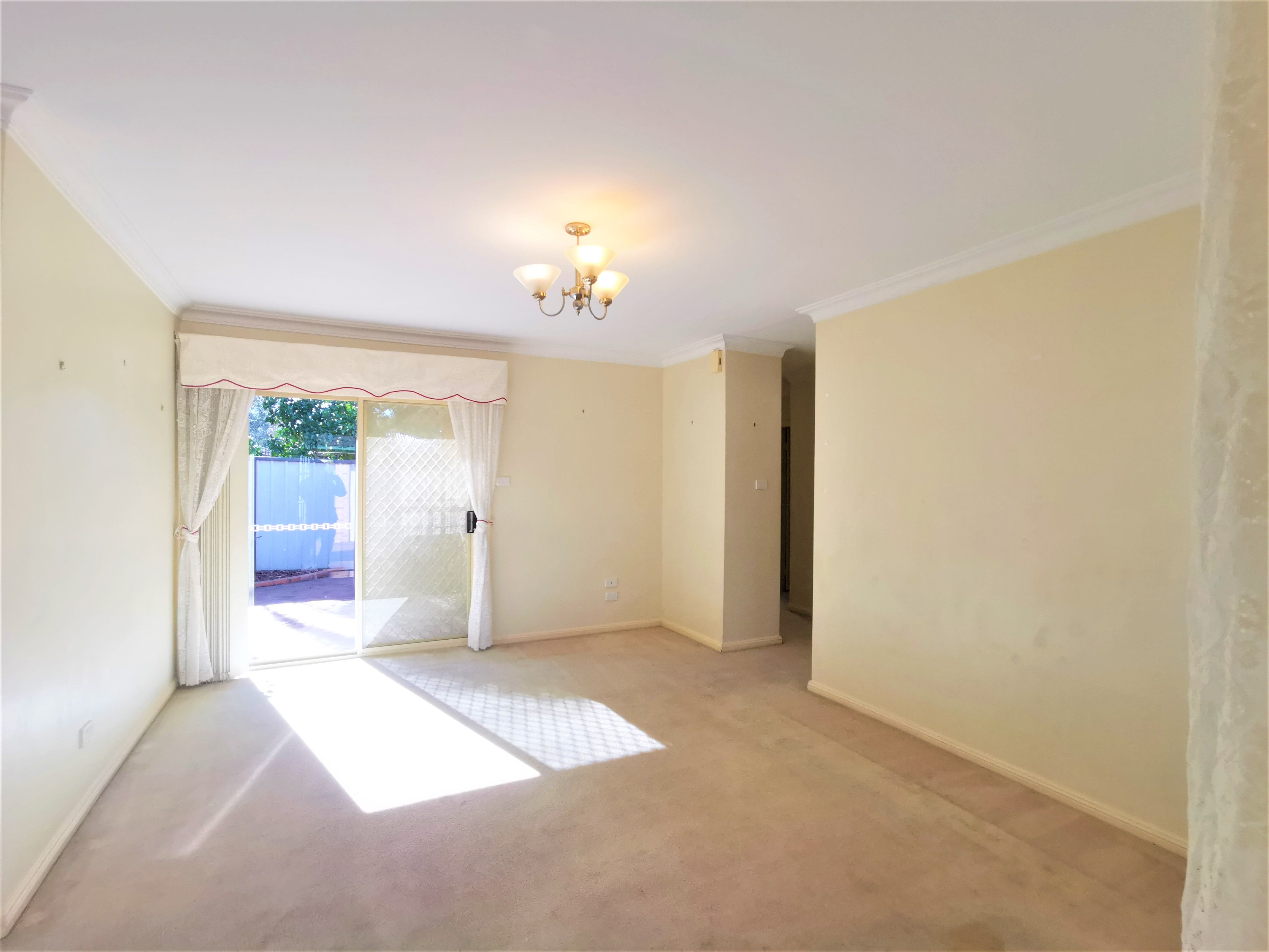 8/900-902 Forest Road, Peakhurst, NSW 2210