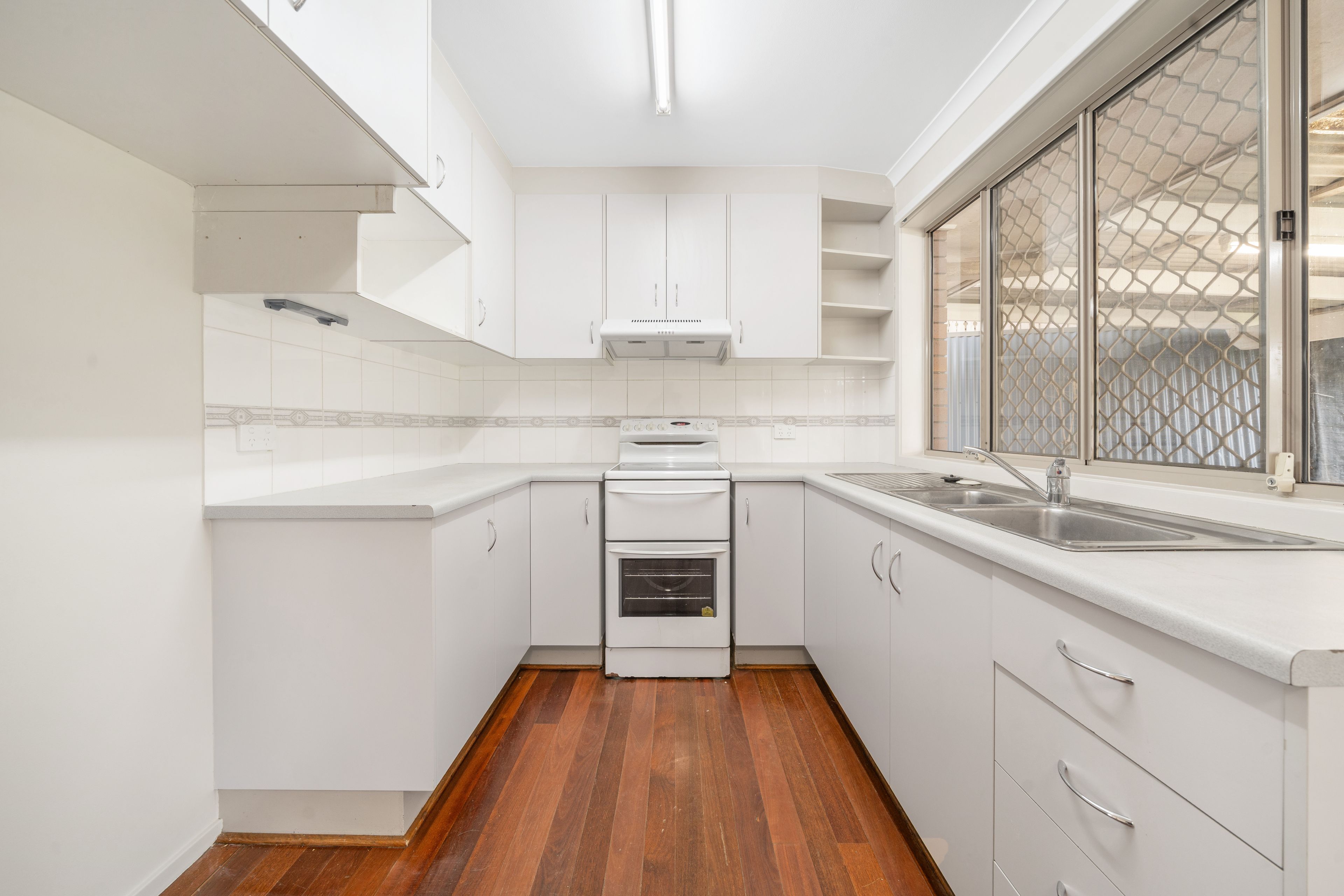 24 Claremont Drive, Murrumba Downs, QLD 4503