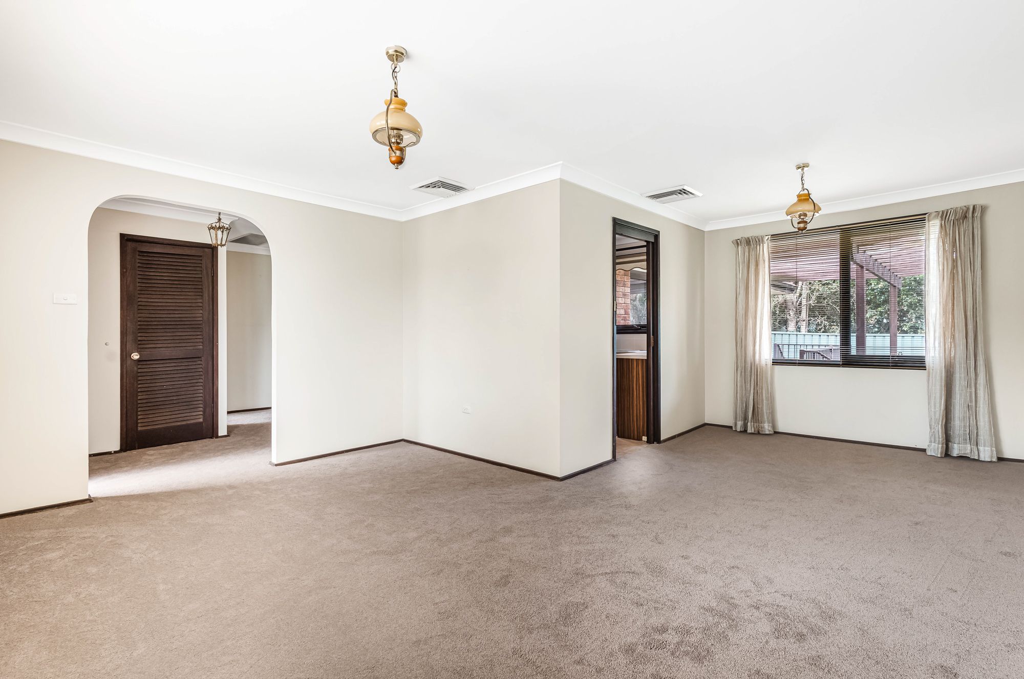 27 Bass Drive, Baulkham Hills, NSW 2153