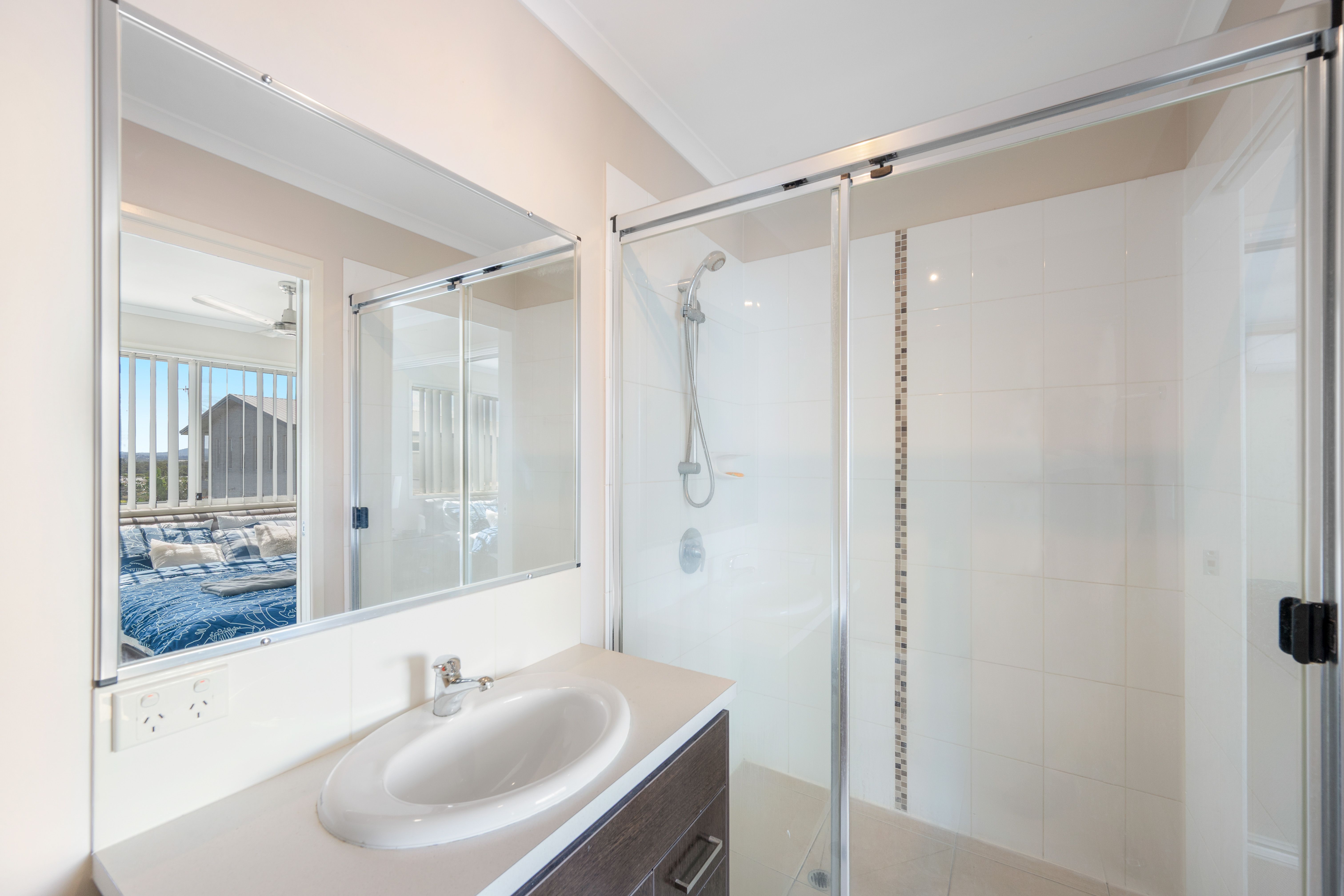 4/9 Cockatoo Drive — photo 10 of 17