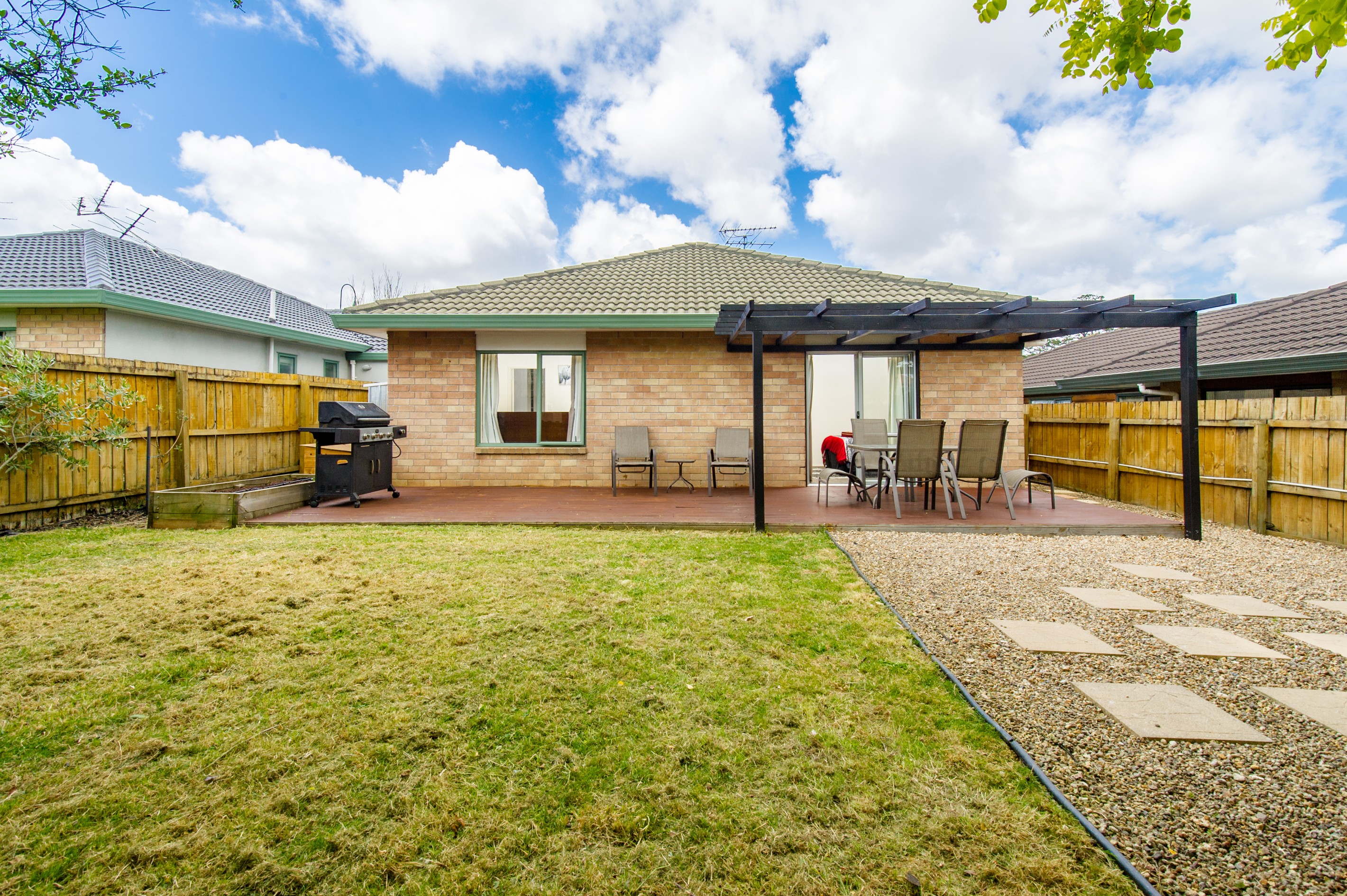 3B St Leger Close, Huntington Park, Manukau City