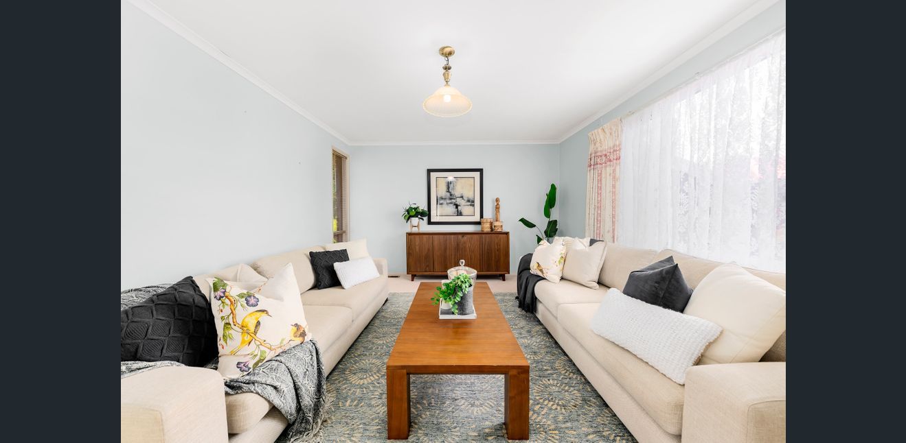 17 Fernbrook Rise, Knoxfield, VIC 3180