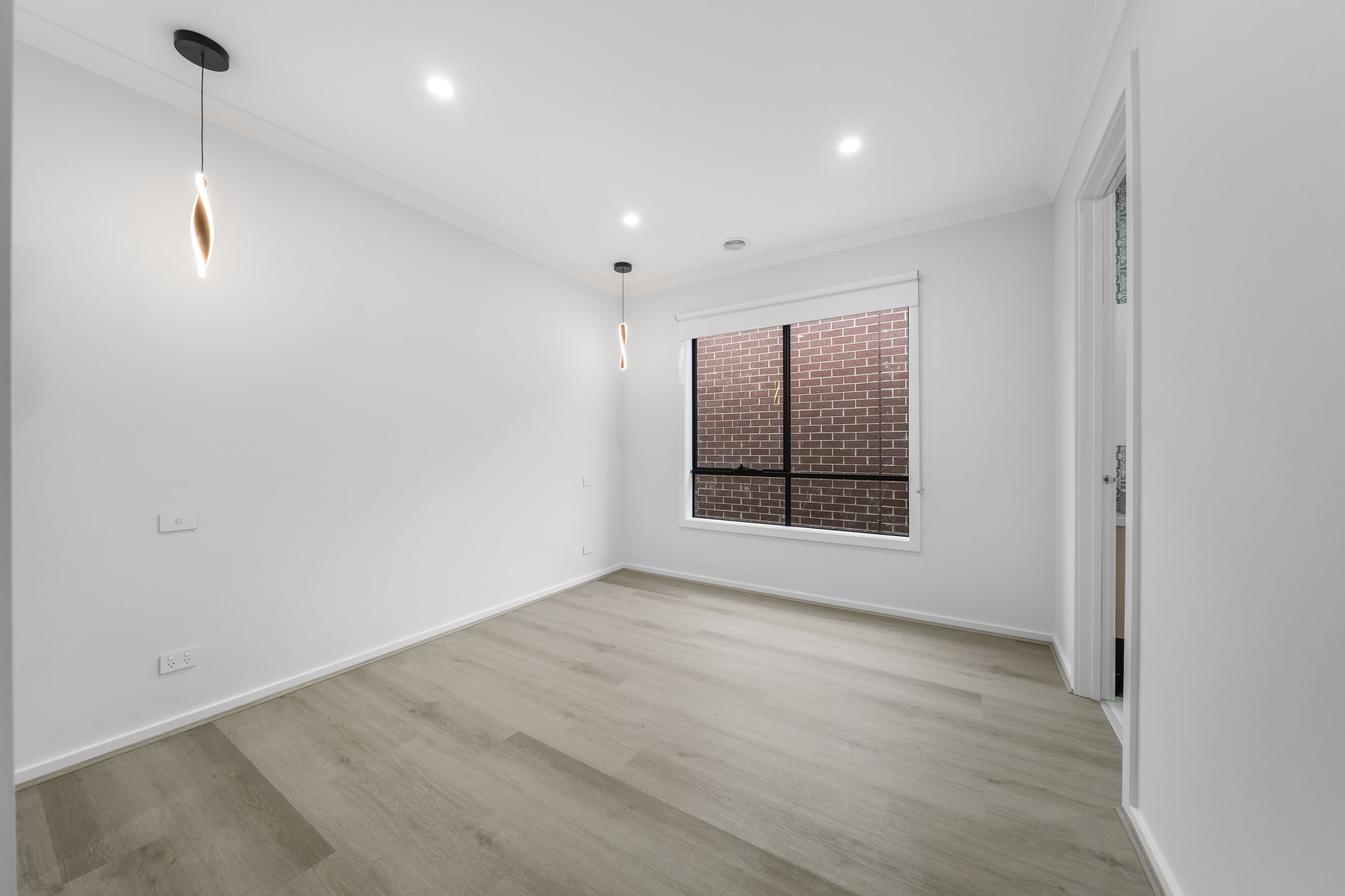 30 Proserpine Crescent — photo 7 of 14