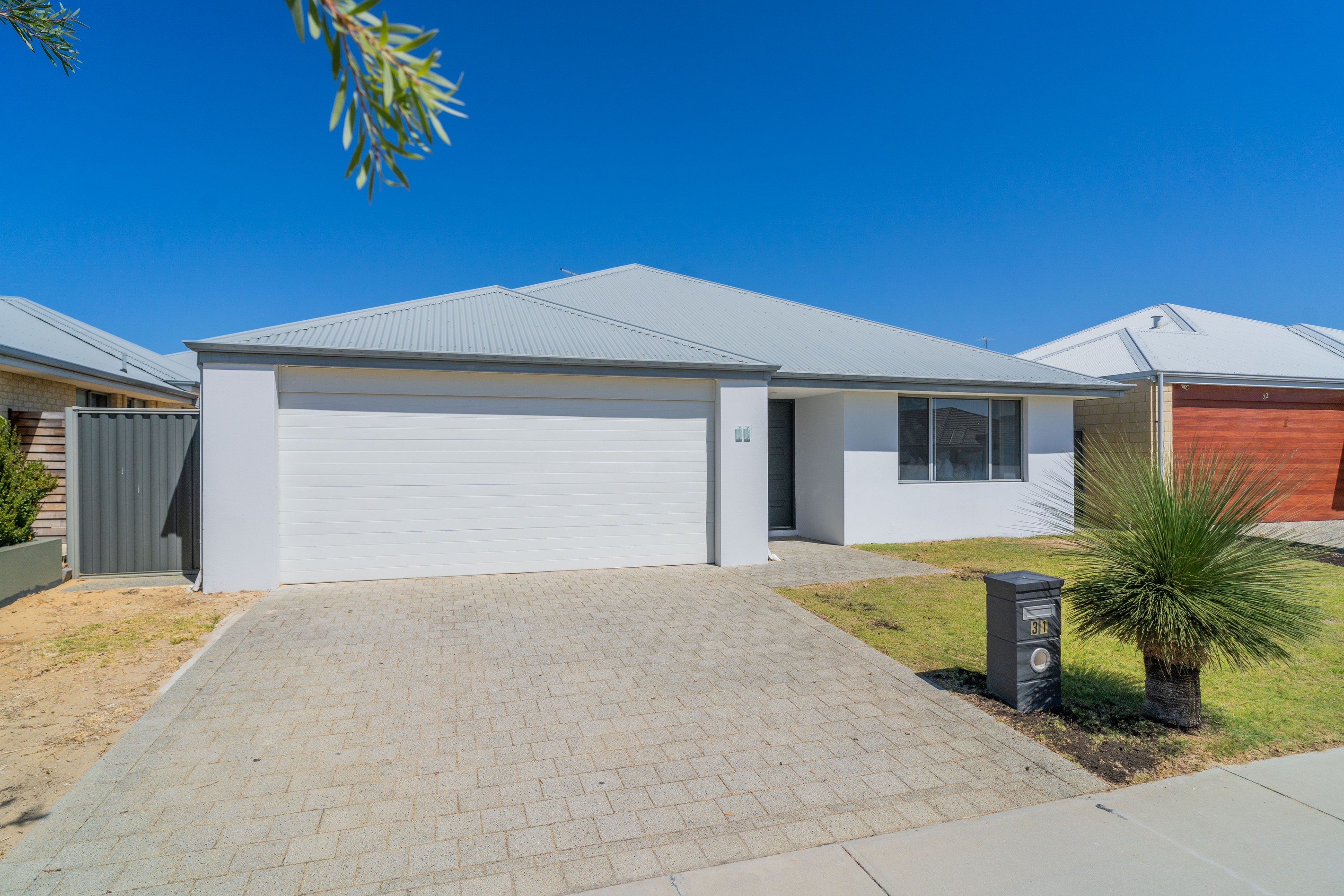 31 Farnham Pass, Alkimos, WA 6038