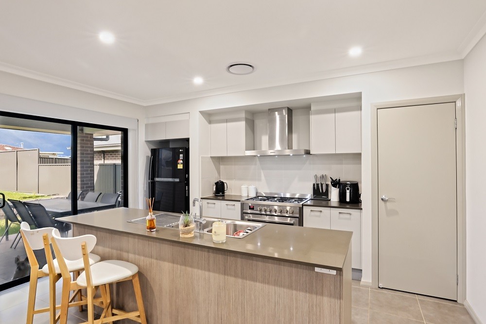 7 Epaulet Circuit, JORDAN SPRINGS, NSW 2747