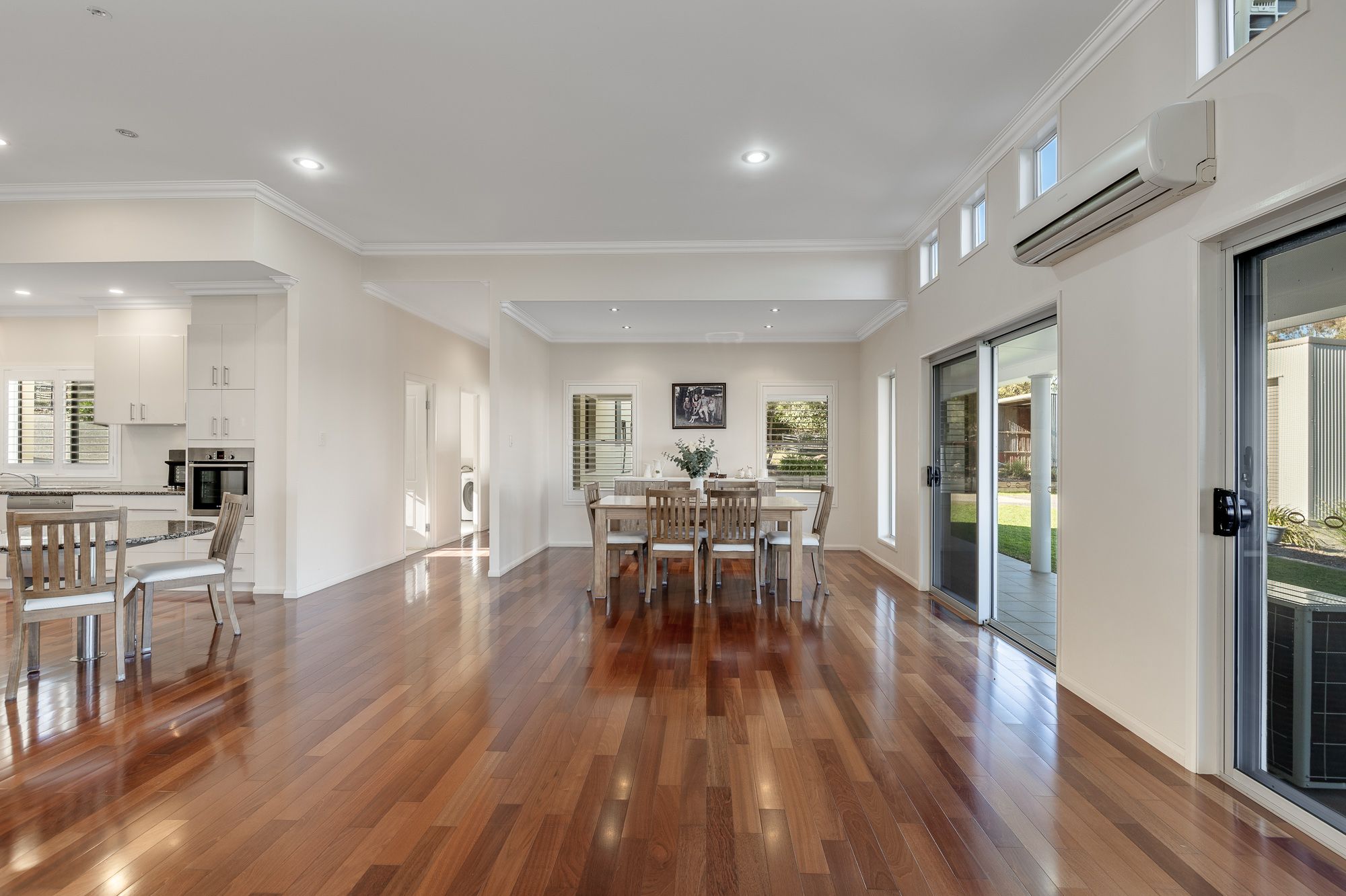 54 Frew Street — photo 6 of 12