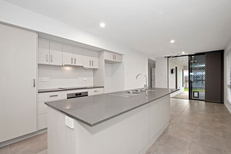 50 Conway Street — photo 3 of 6