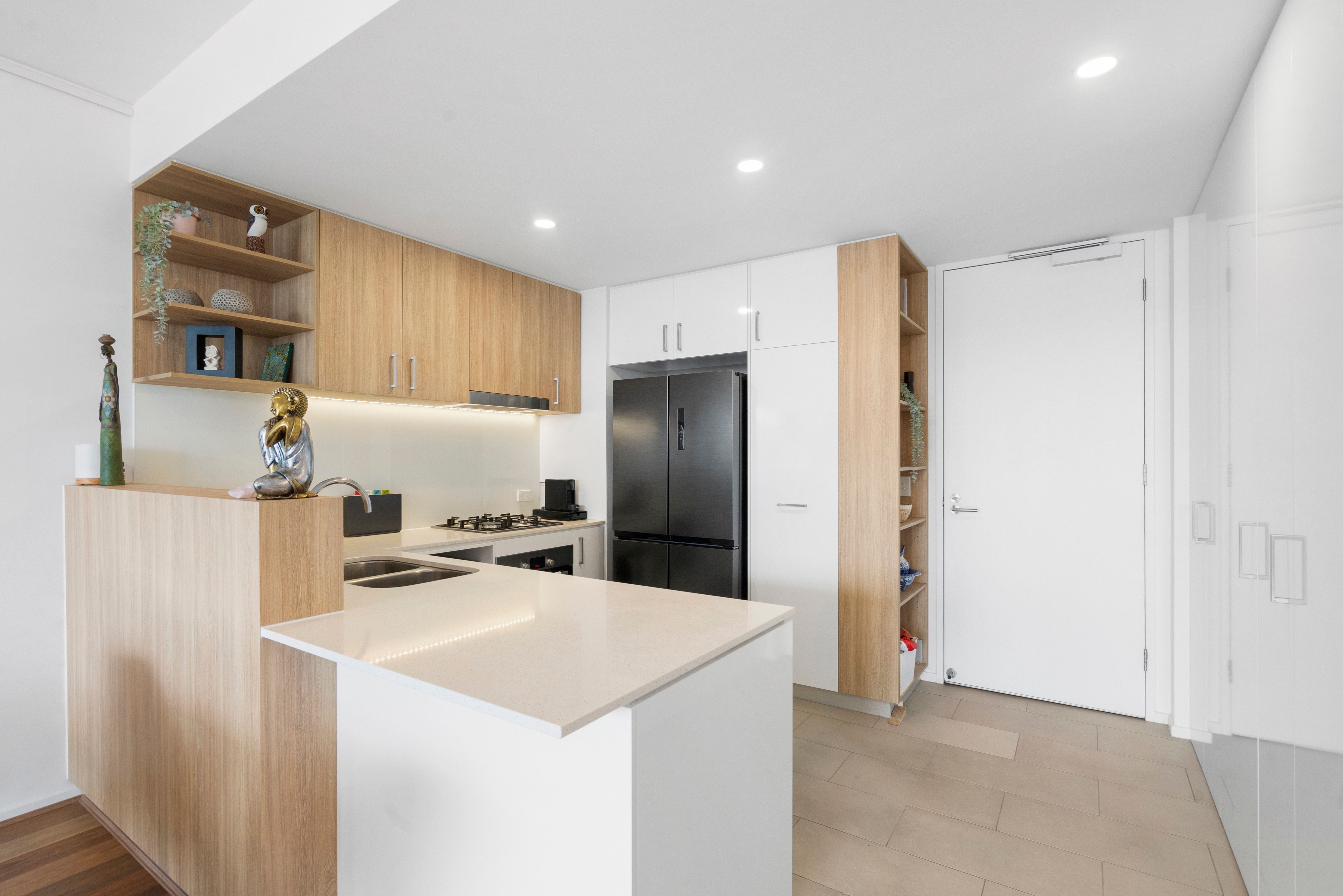 506/54 Lincoln Street, Stones Corner, QLD 4120