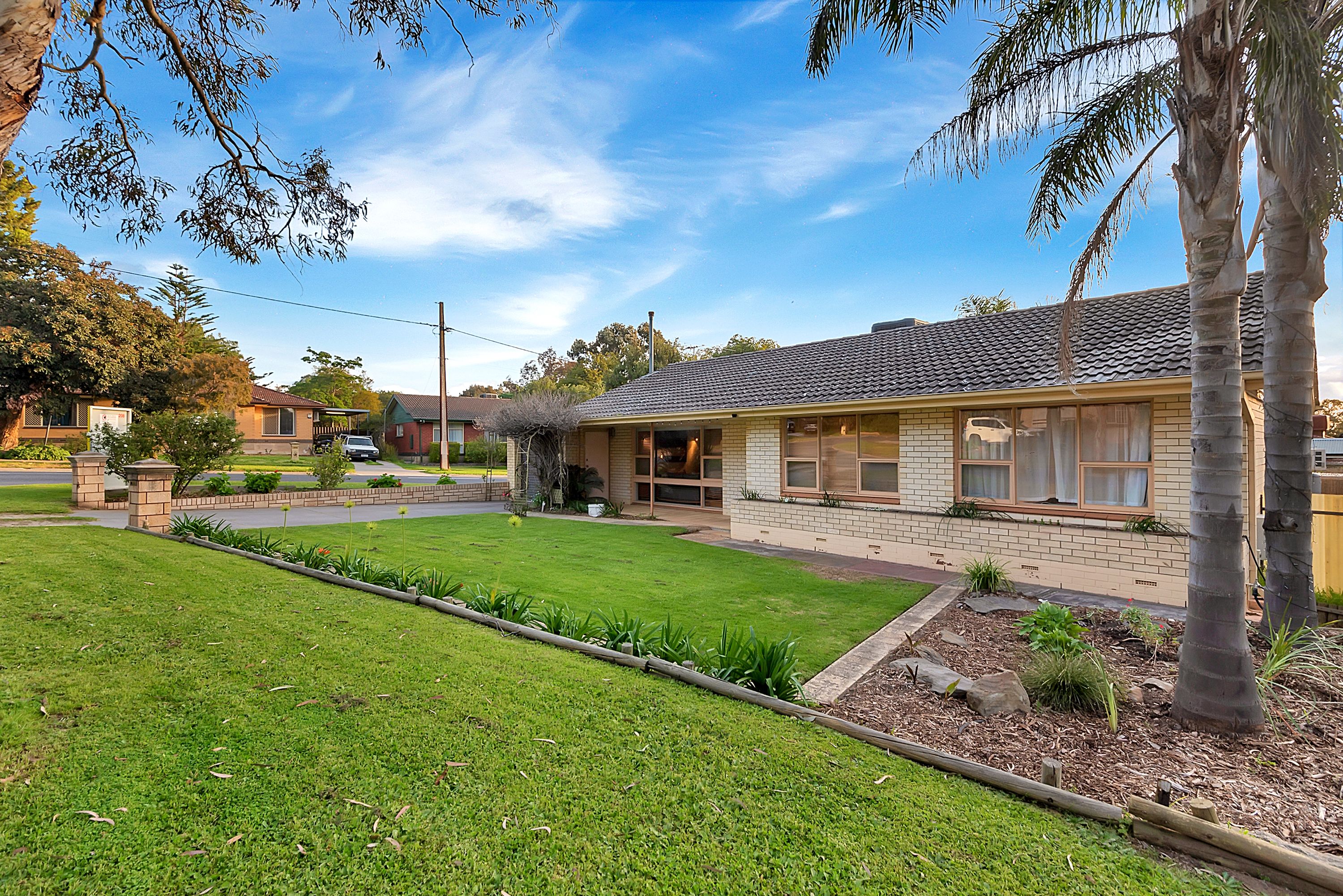 2 Mistletoe Terrace, Tea Tree Gully SA 5091