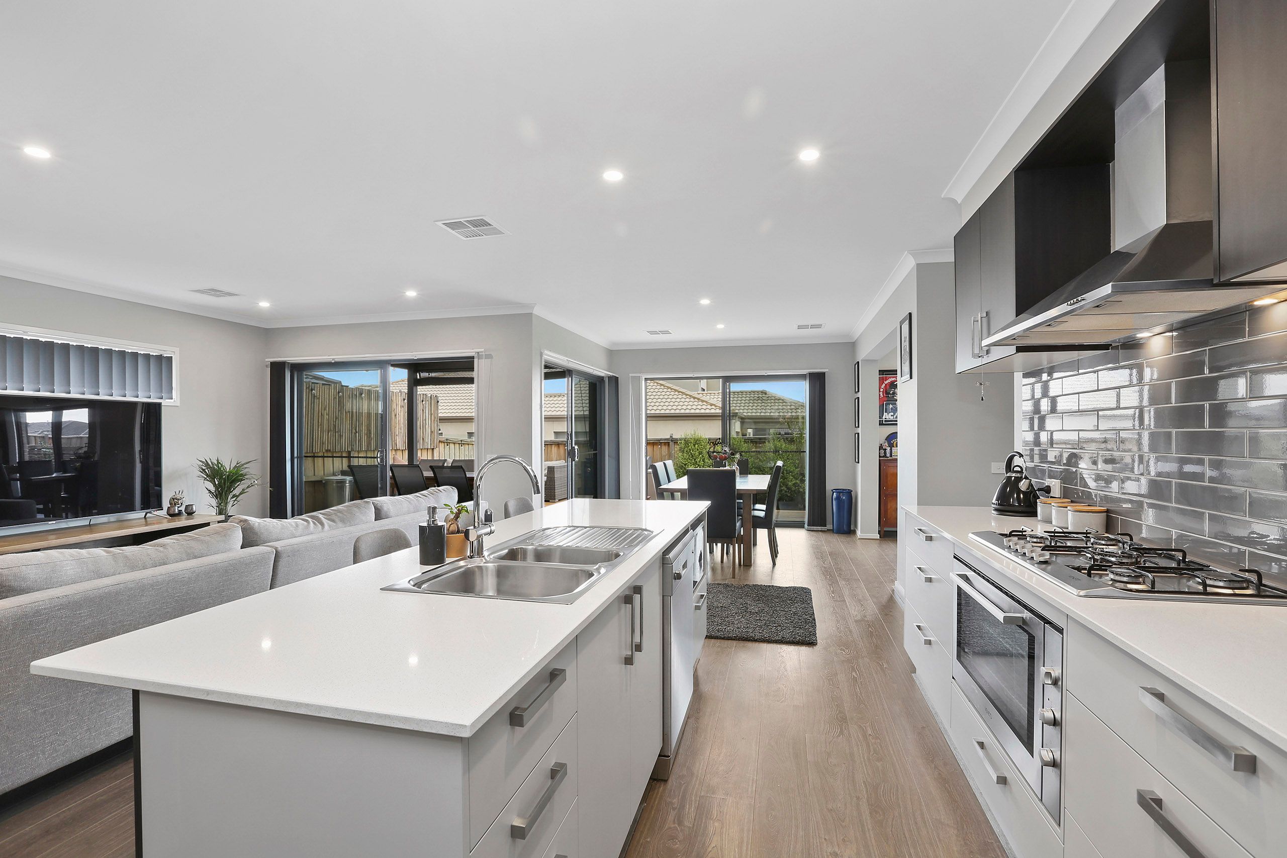 3 Energy Place, MOUNT DUNEED, VIC 3217