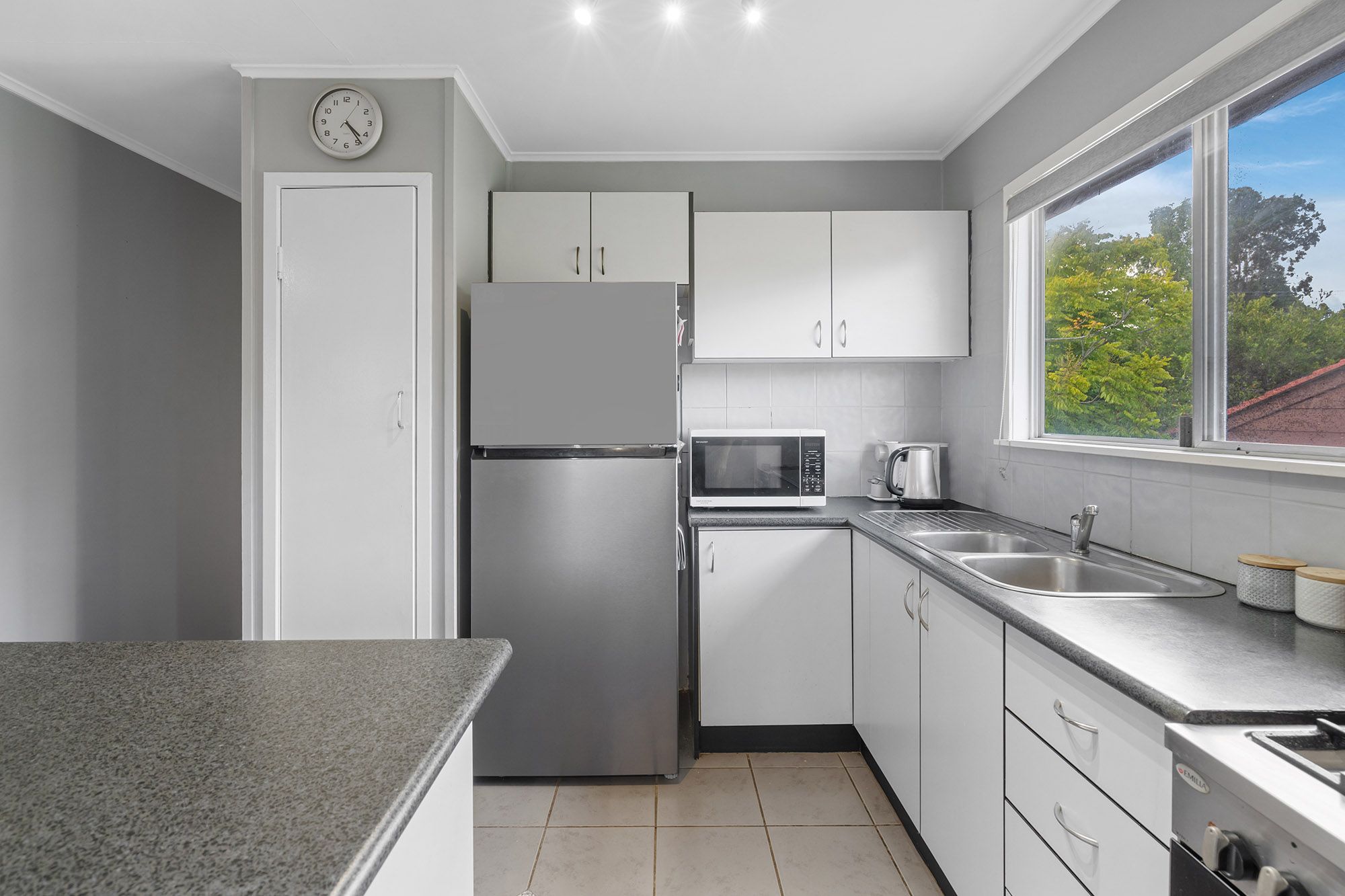 2 Birch Street, Kingston, QLD 4114