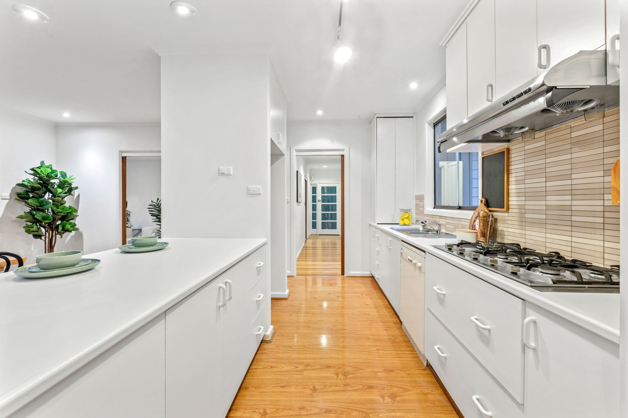 7 Eyre Street, Burwood, VIC 3125