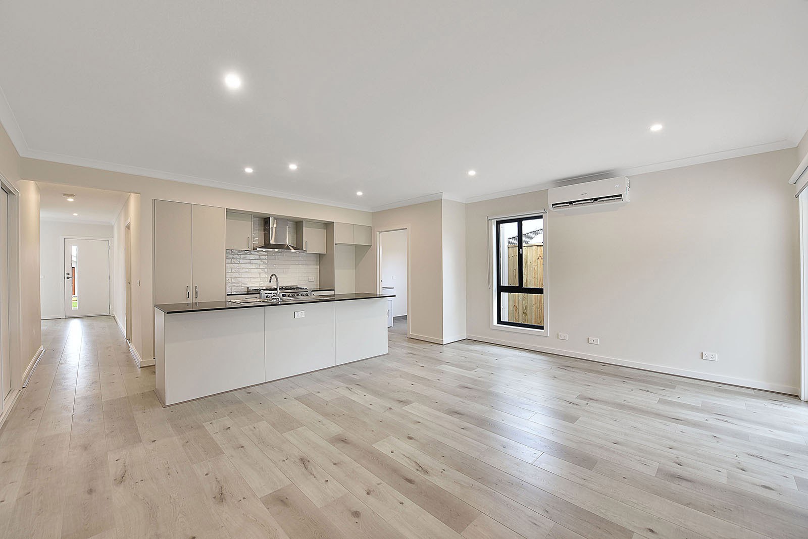 19 Lennox Street, Donnybrook, VIC 3064