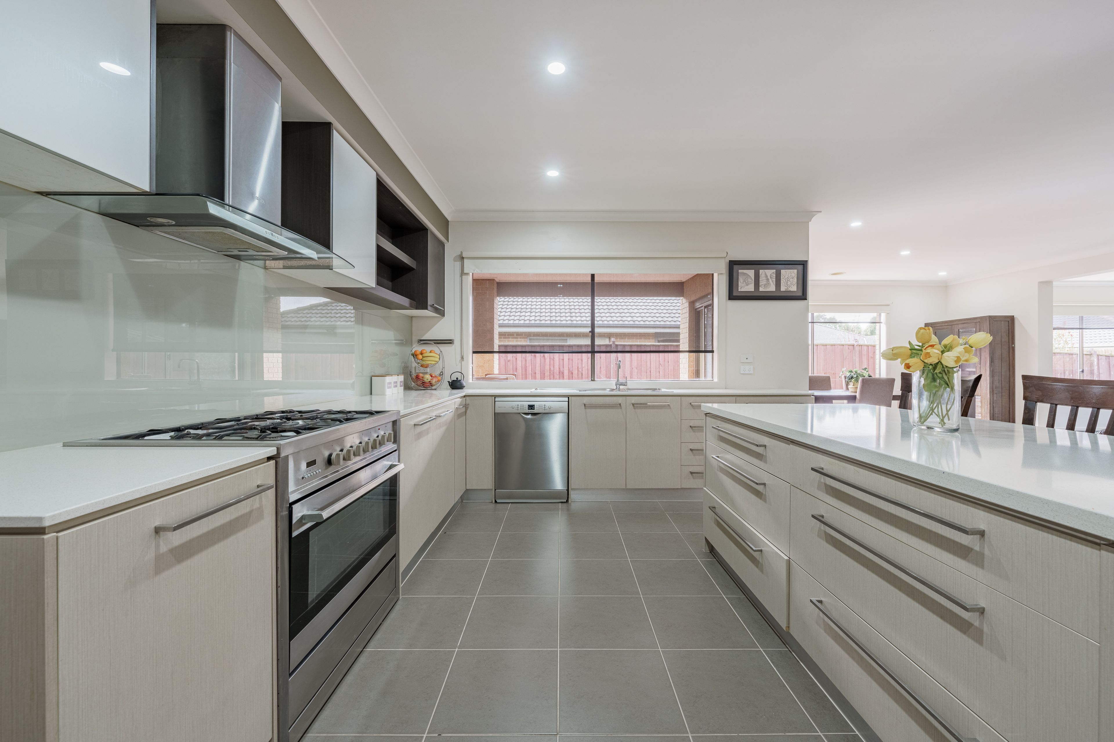 24 Aquanita Close, Lyndhurst, VIC 3975