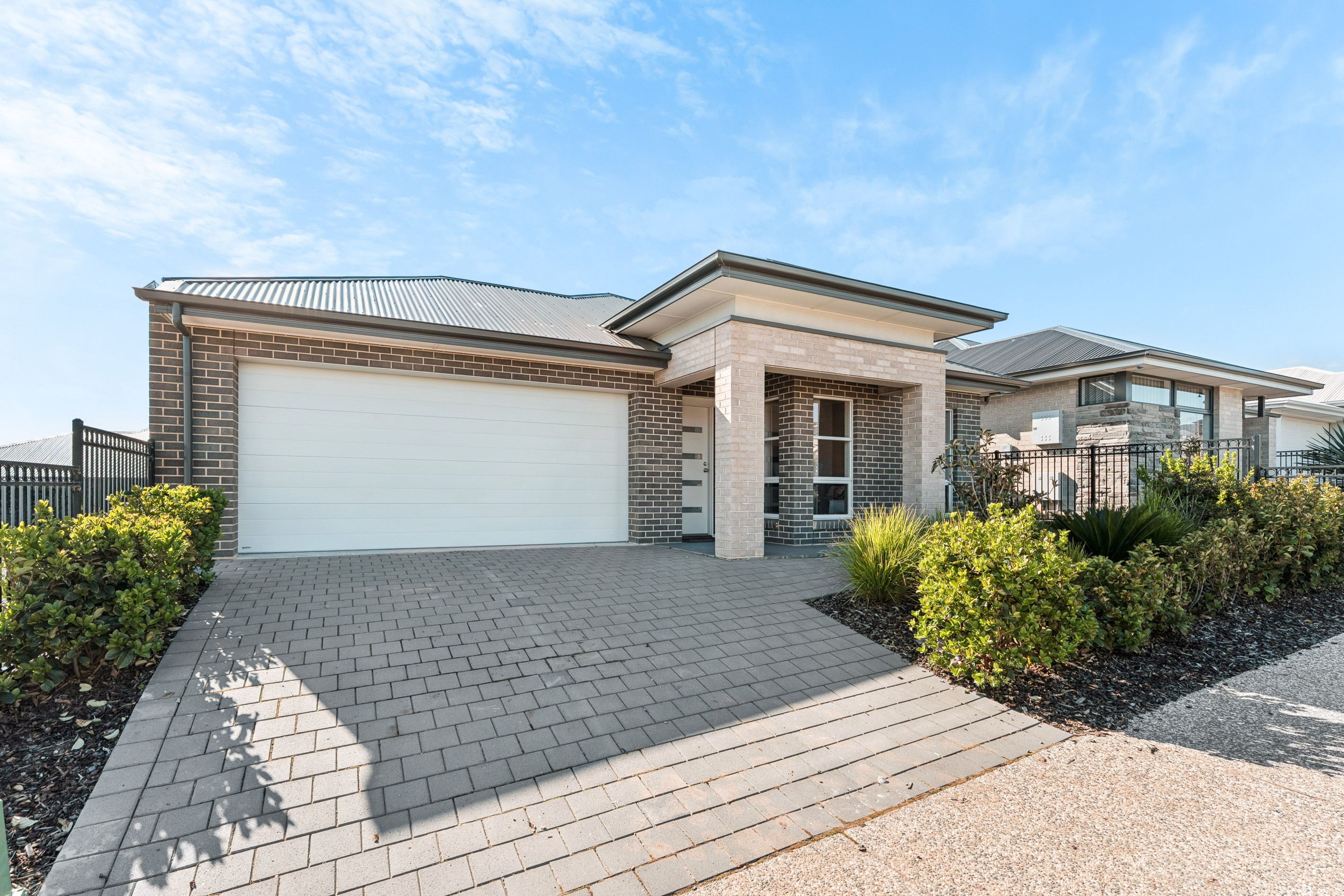 16 Espial Street, Seaford Heights, SA 5169