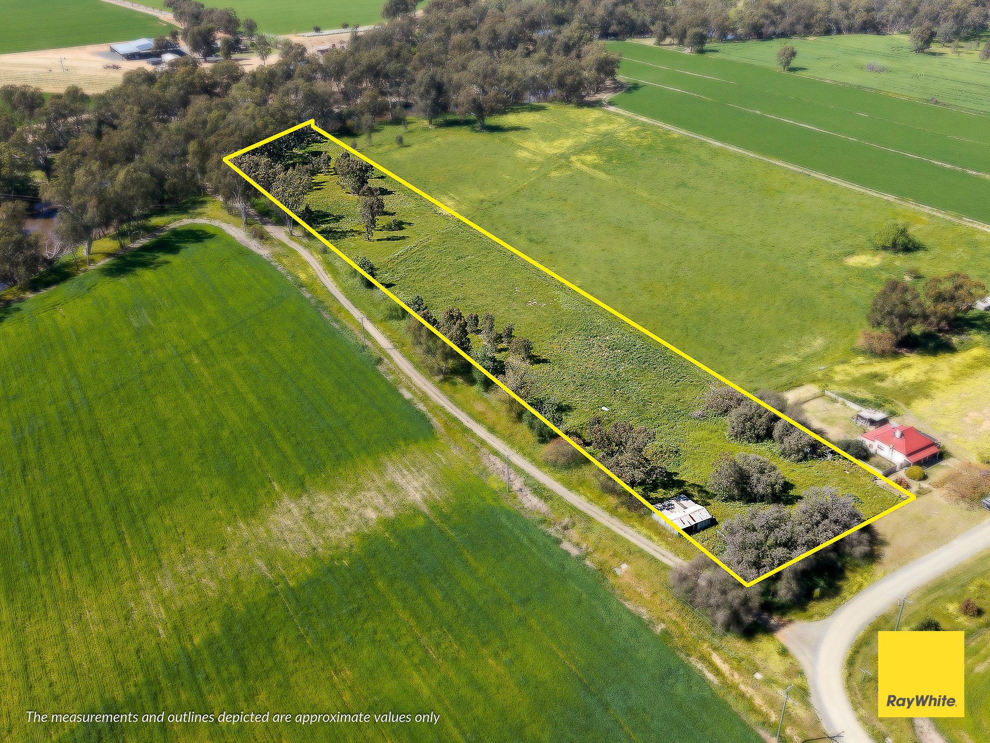 112 Campaspe Street — photo 4 of 12