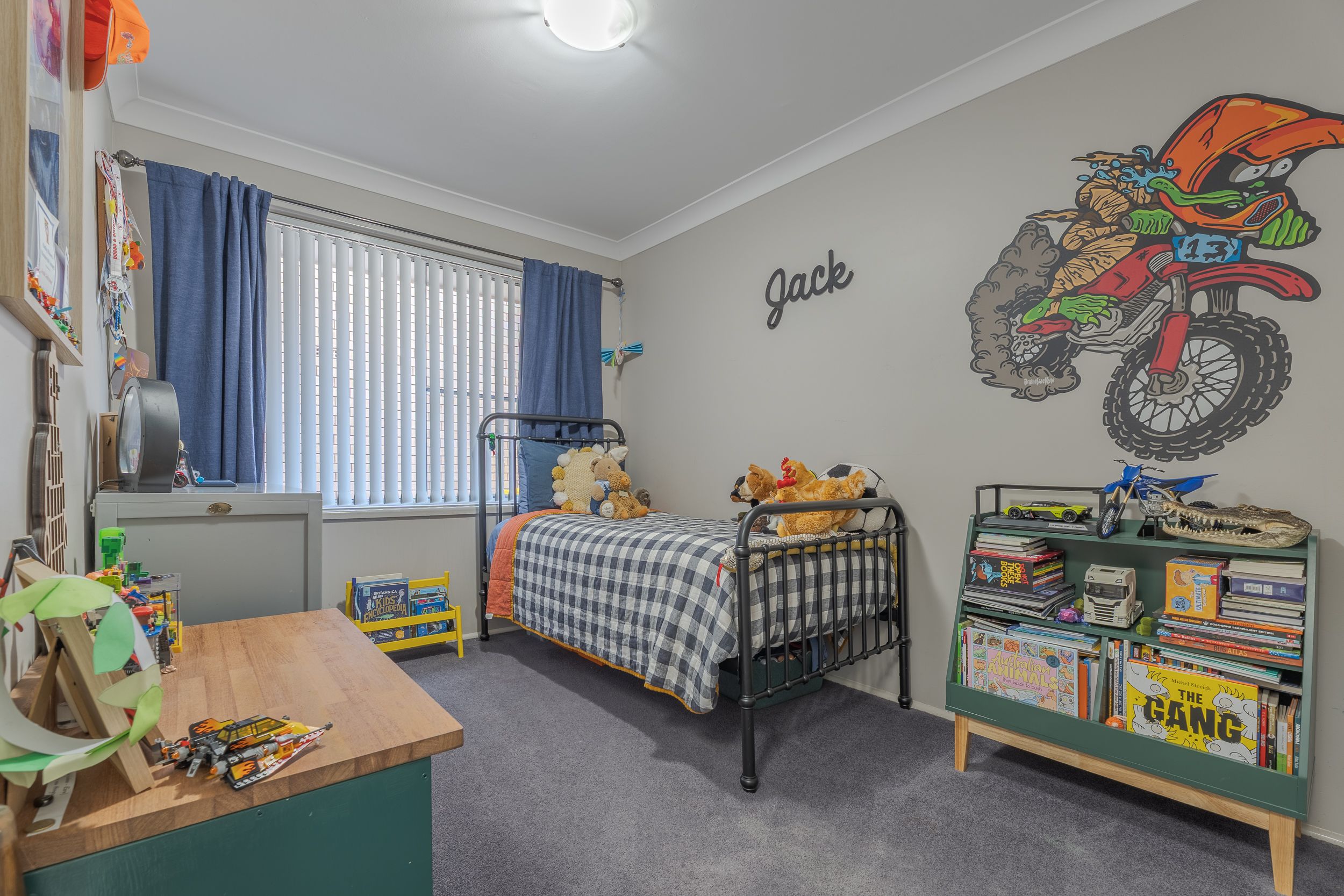 62 Oxley Circle — photo 9 of 18