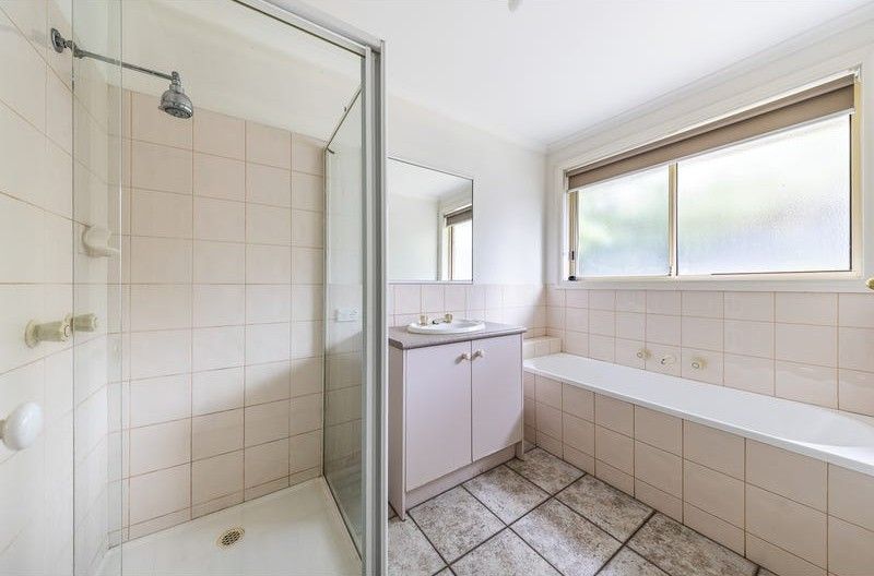 62 Raisell Road — photo 10 of 17