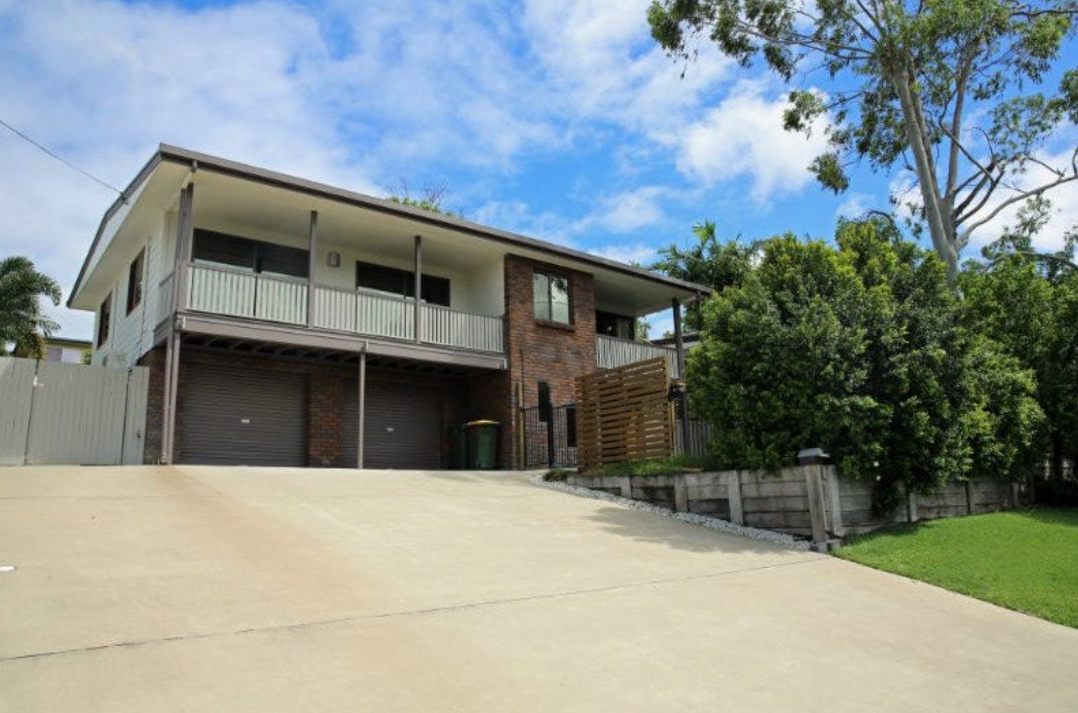 327 Lawrence Avenue, Frenchville, QLD 4701