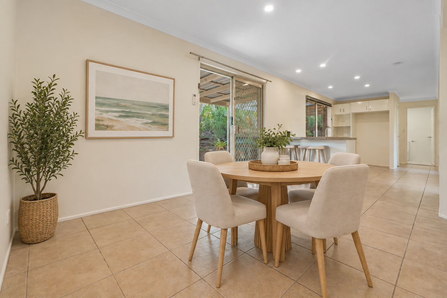 27 Barrine Drive — photo 11 of 26