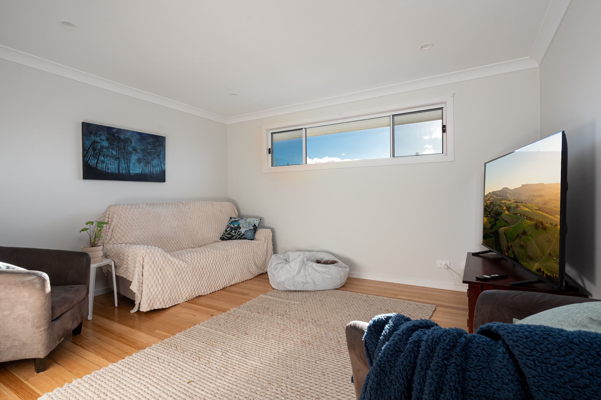 39 Sproule Crescent — photo 6 of 26