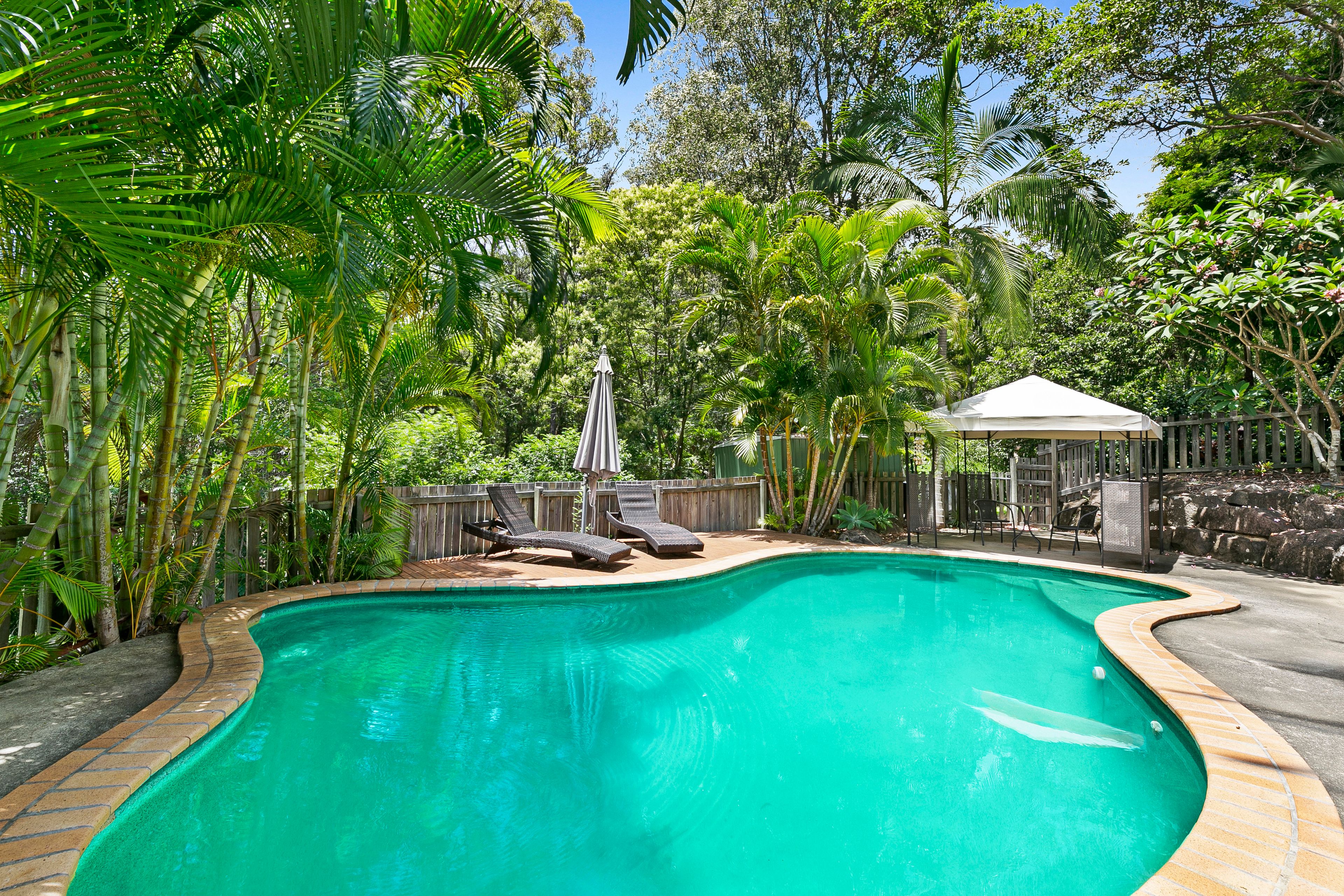 51 Gardenia Drive, Bonogin, QLD 4213