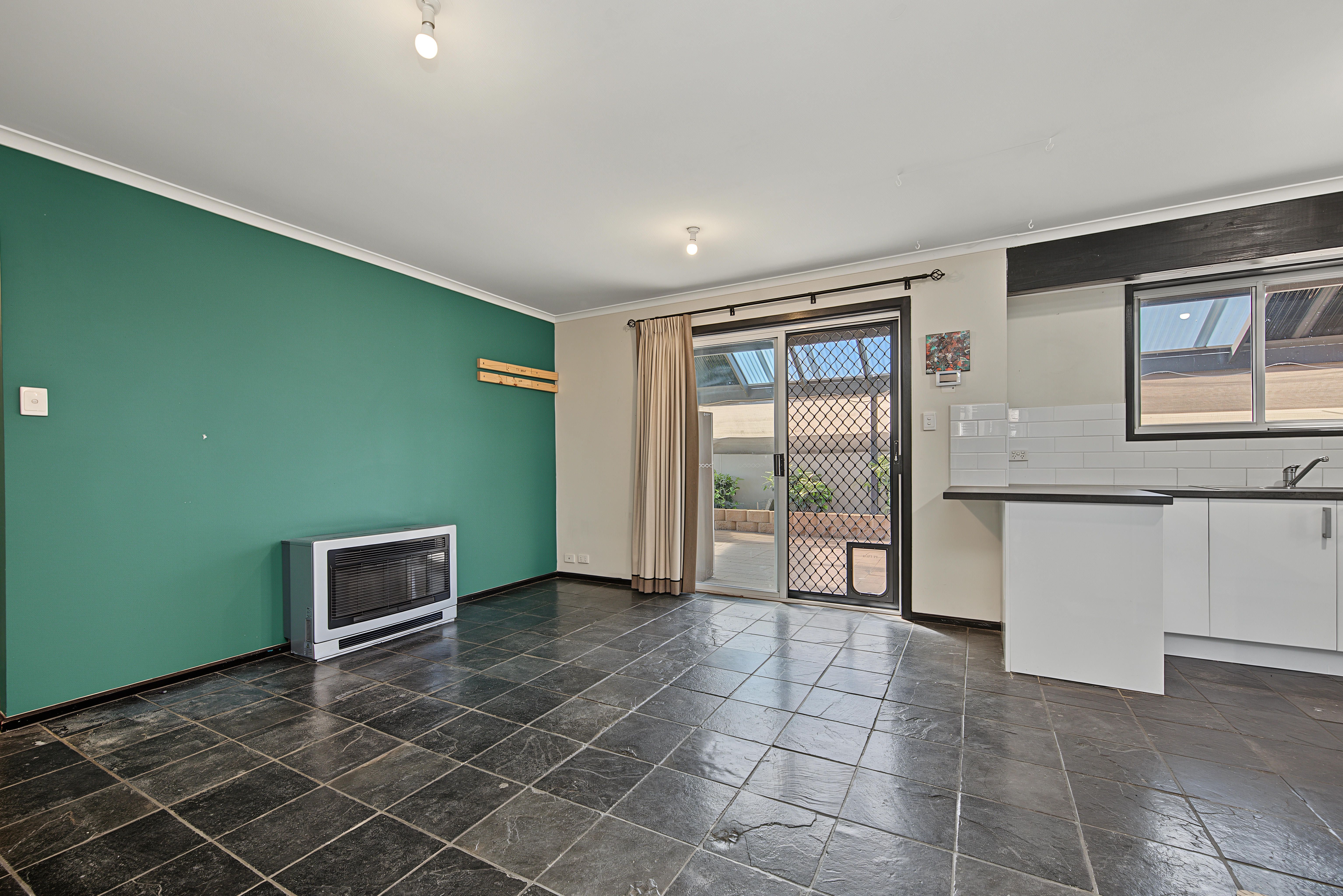 15 Causby Crescent — photo 11 of 20