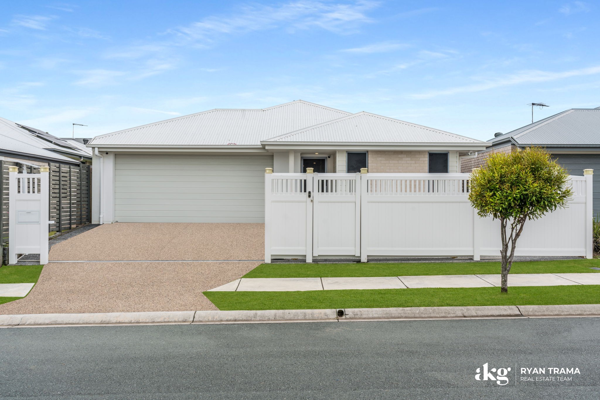 4 Spencer Way, Park Ridge, QLD 4125