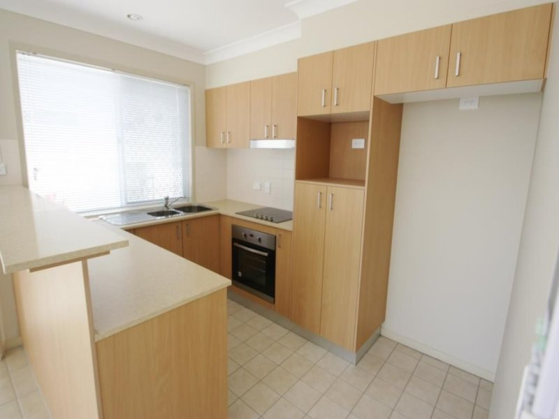 4/19 Gumtree Crescent, Upper Coomera, QLD 4209