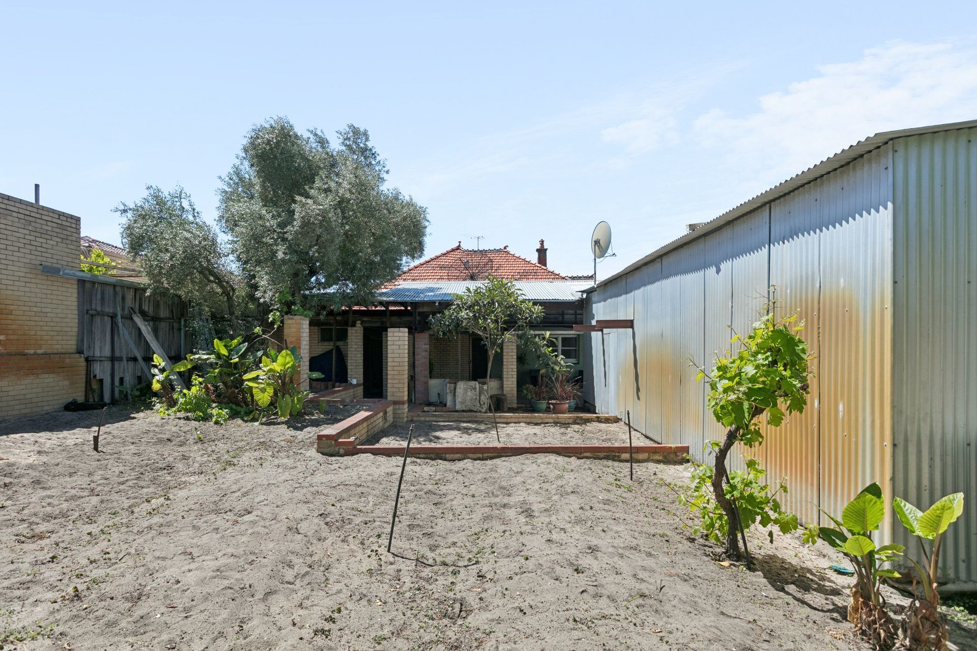 23 Marmion Street — photo 19 of 26