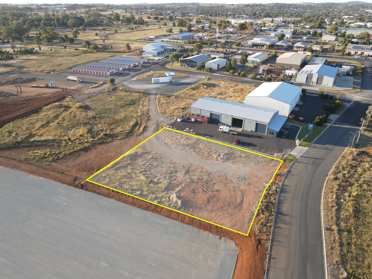 8 Langlands Street, Parkes, NSW 2870