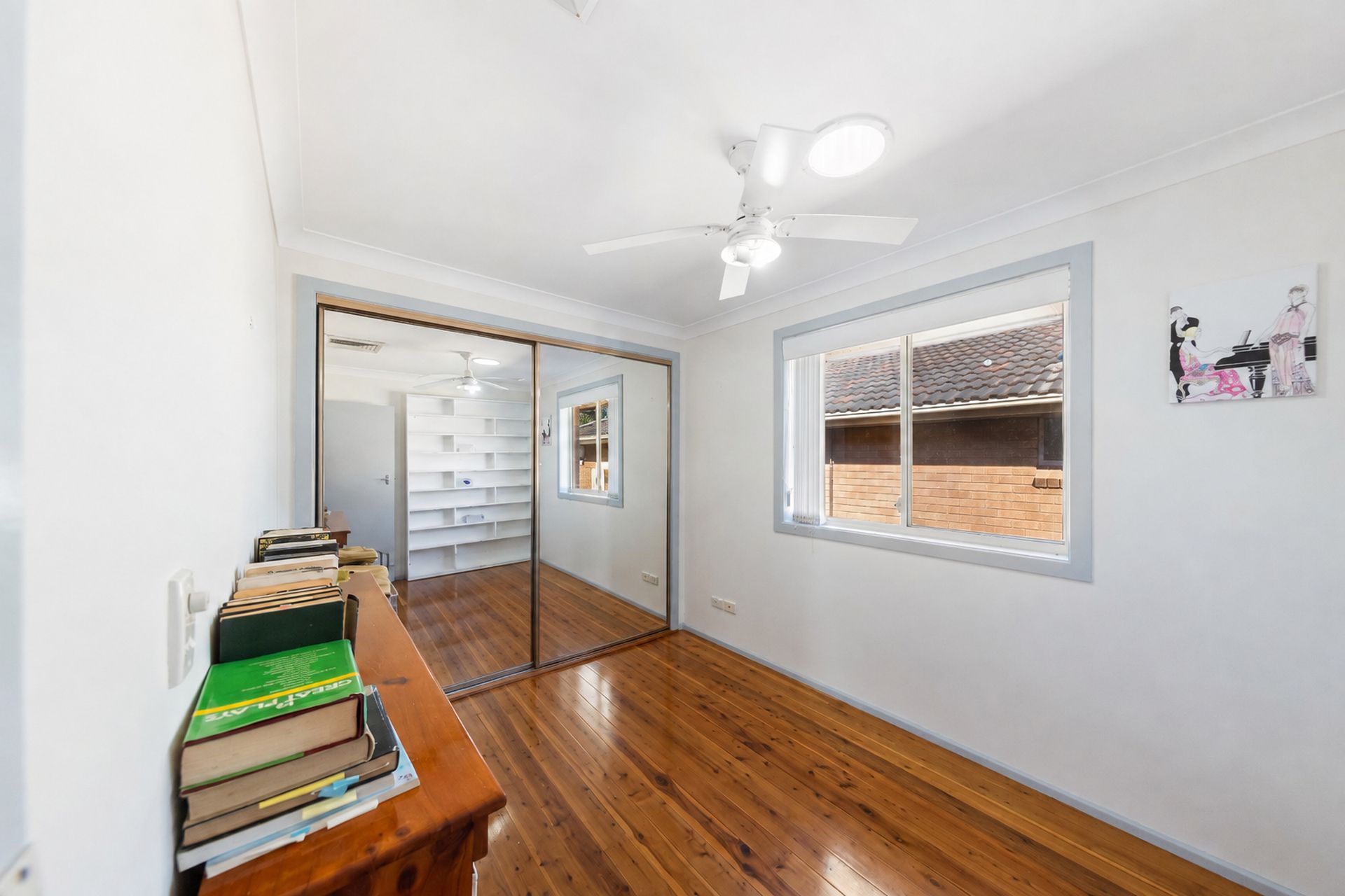 16 Warlencourt Avenue — photo 10 of 23
