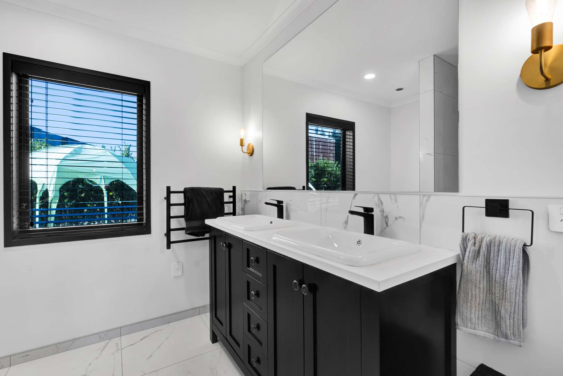 103 King Road photo 14