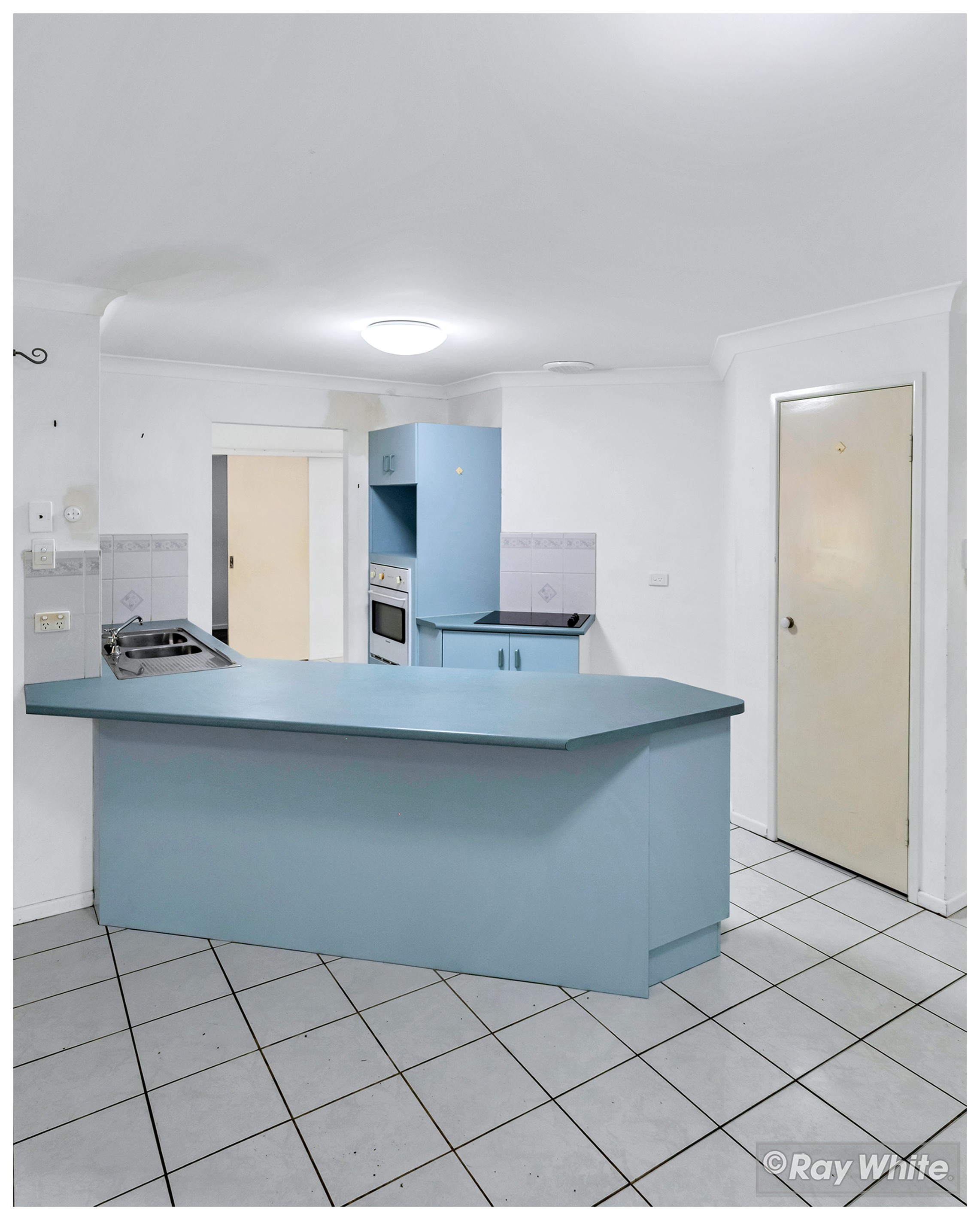 12 Brigalow Avenue, Norman Gardens, QLD 4701