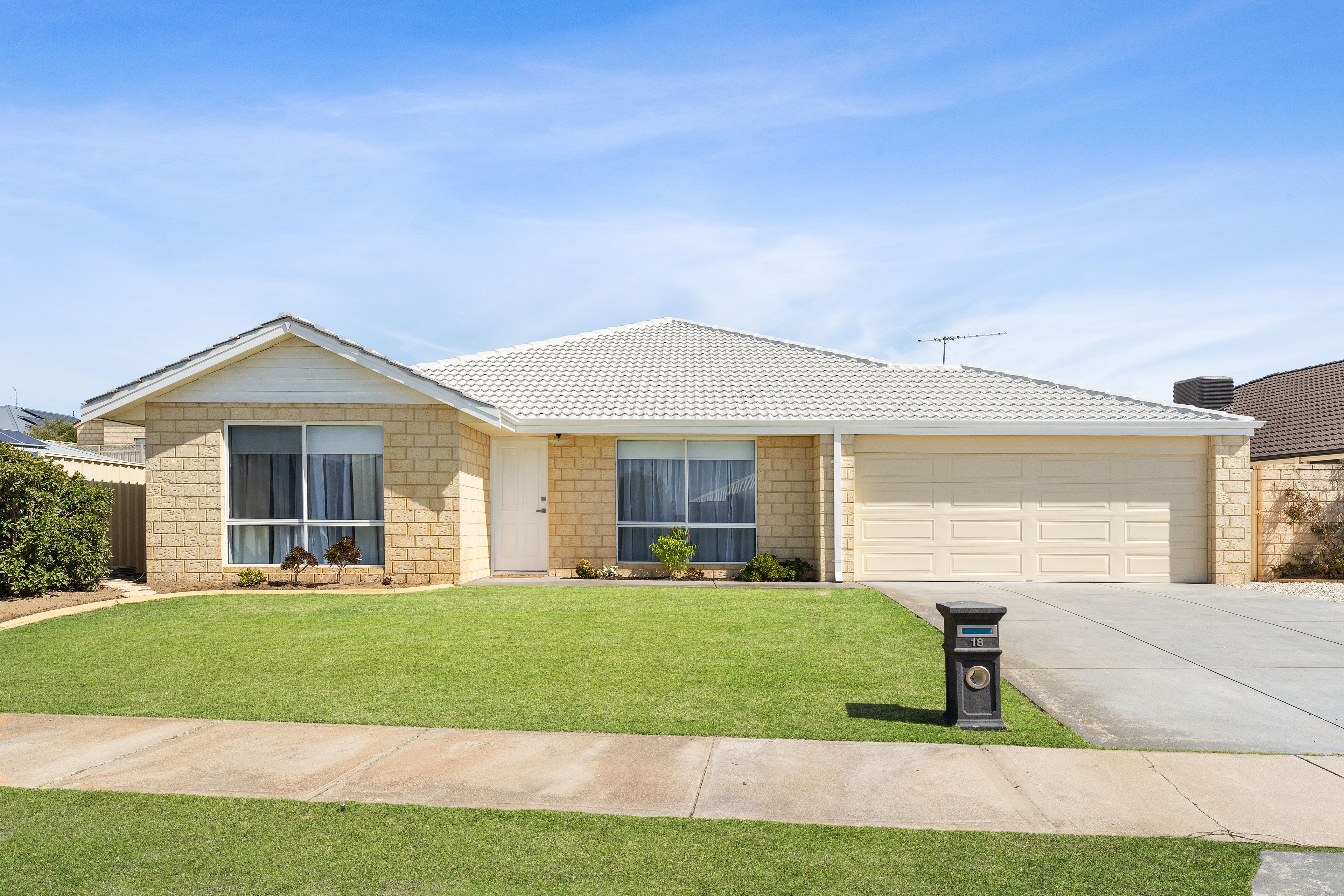 18 Waring Heights, Baldivis WA 6171
