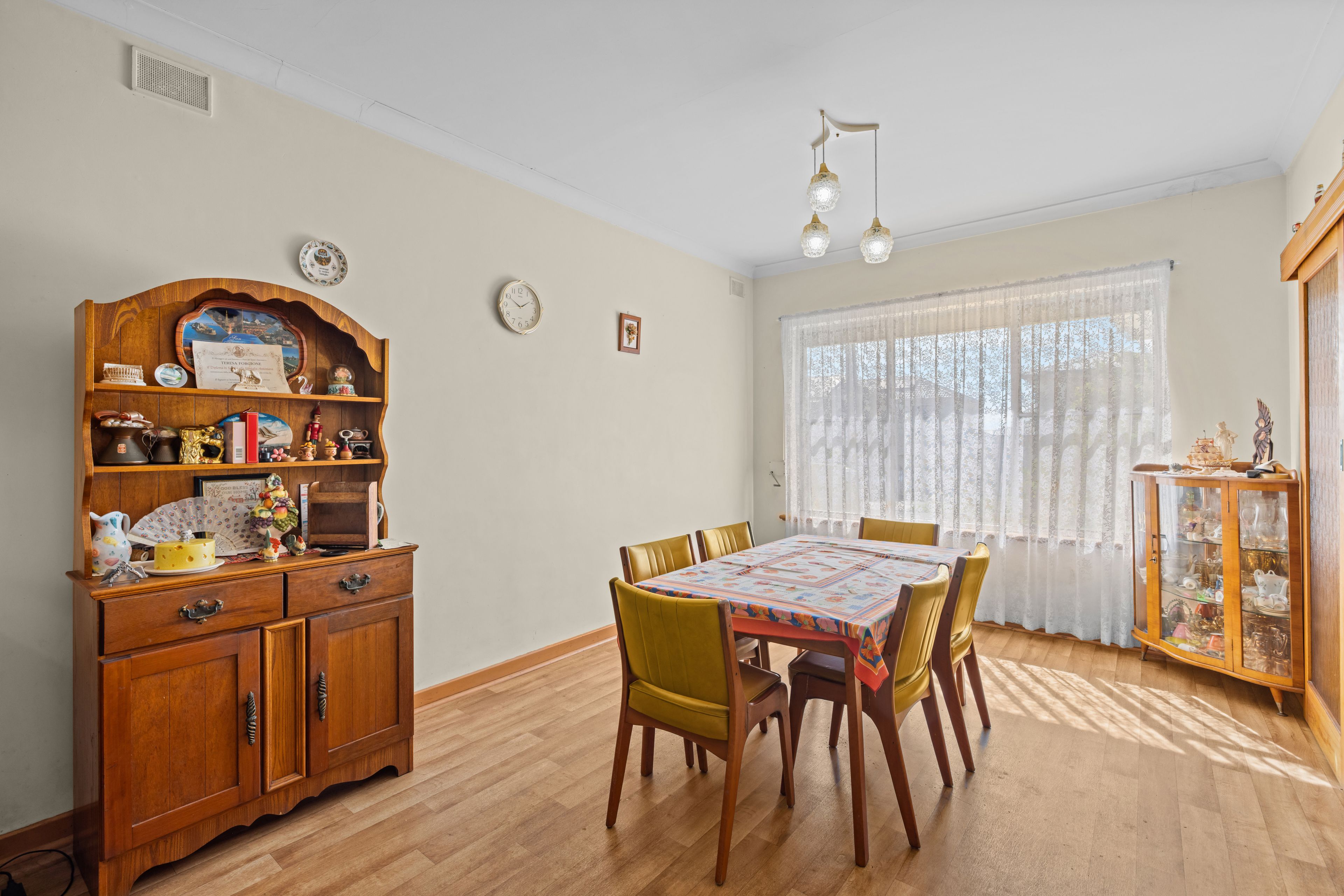 12 Trevor Avenue — photo 15 of 25