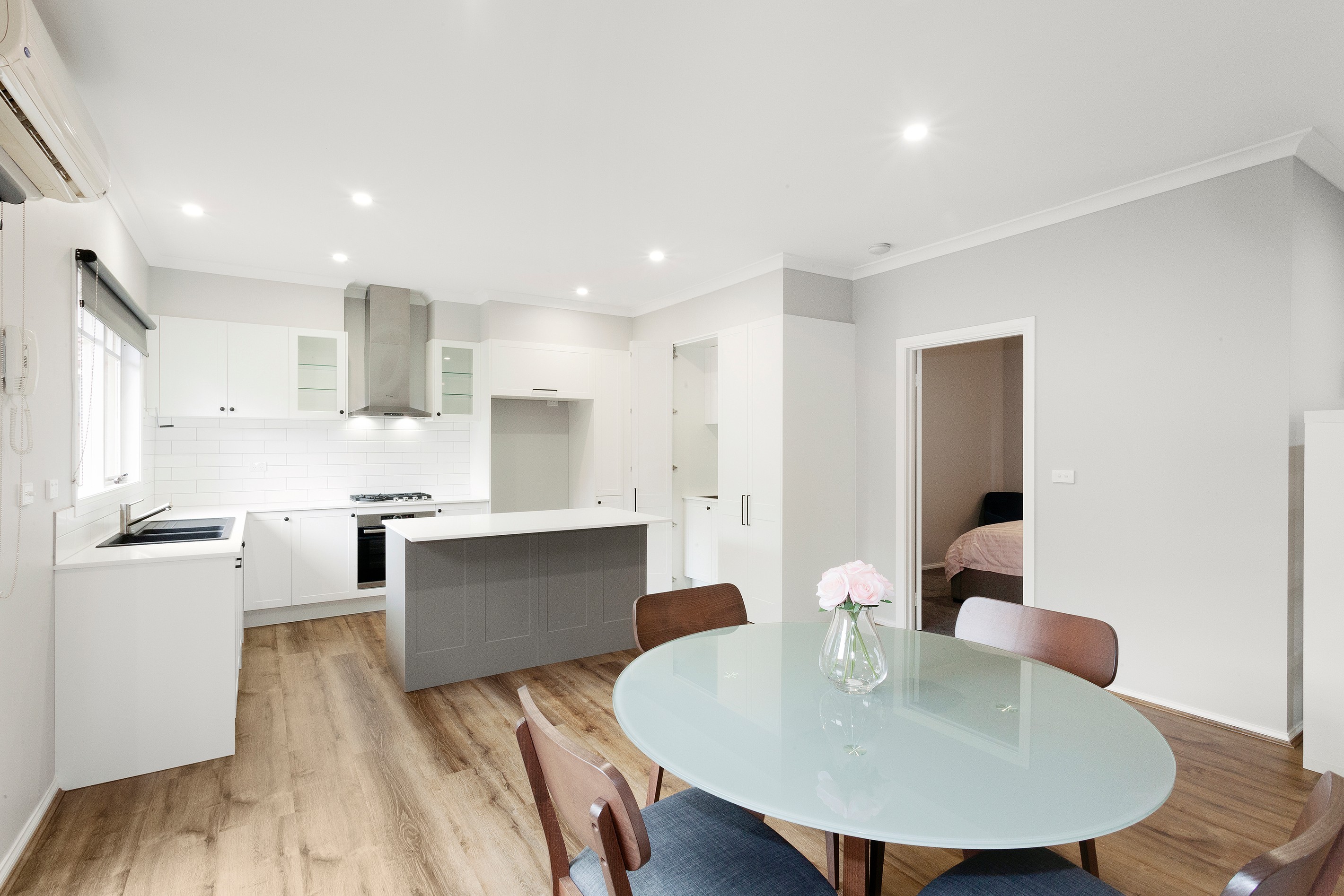 2/18 Melbourne Street, Murrumbeena, VIC 3163