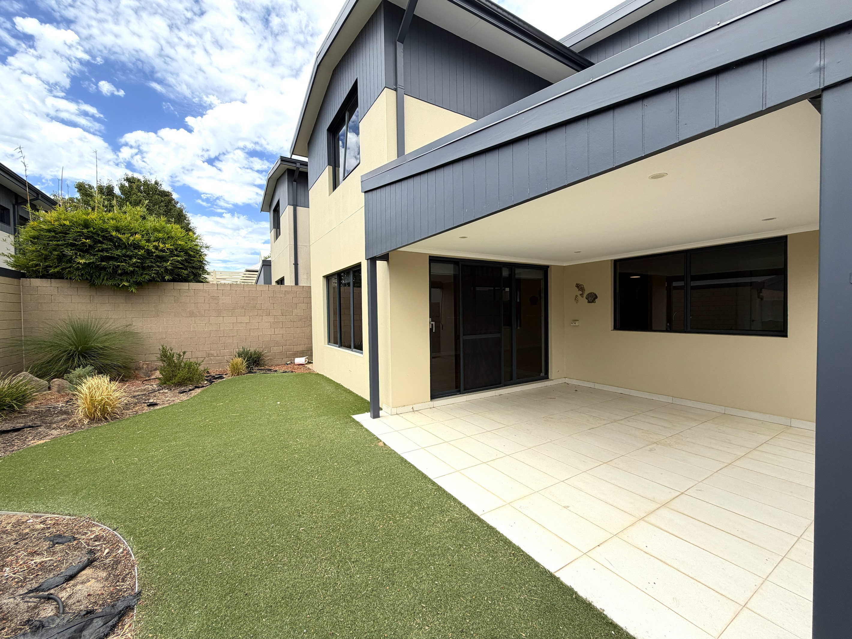 18B Heath Road, Kalamunda, WA 6076