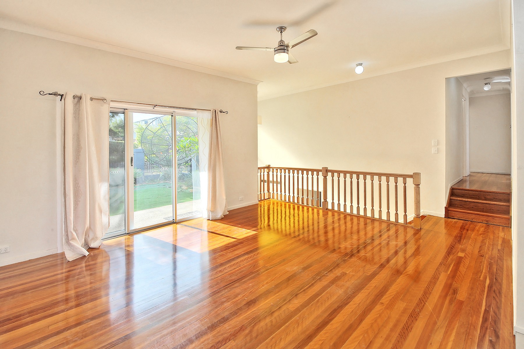 4 Geneva Street, Wishart, QLD 4122