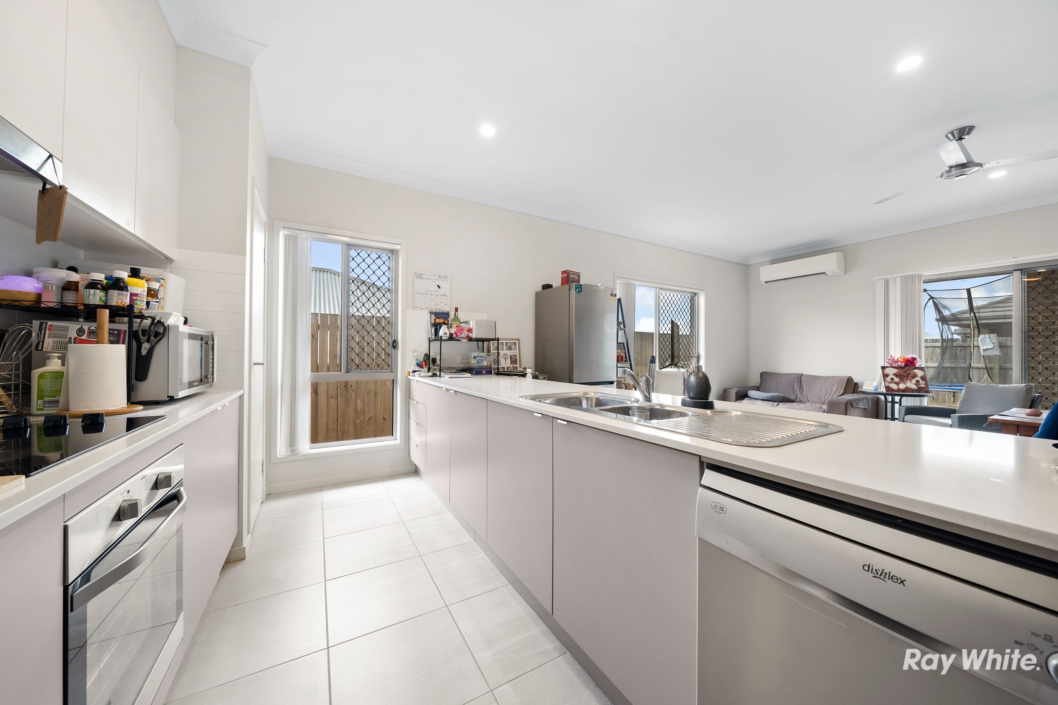 52 Mcgoldrick Street, FLAGSTONE, QLD 4280
