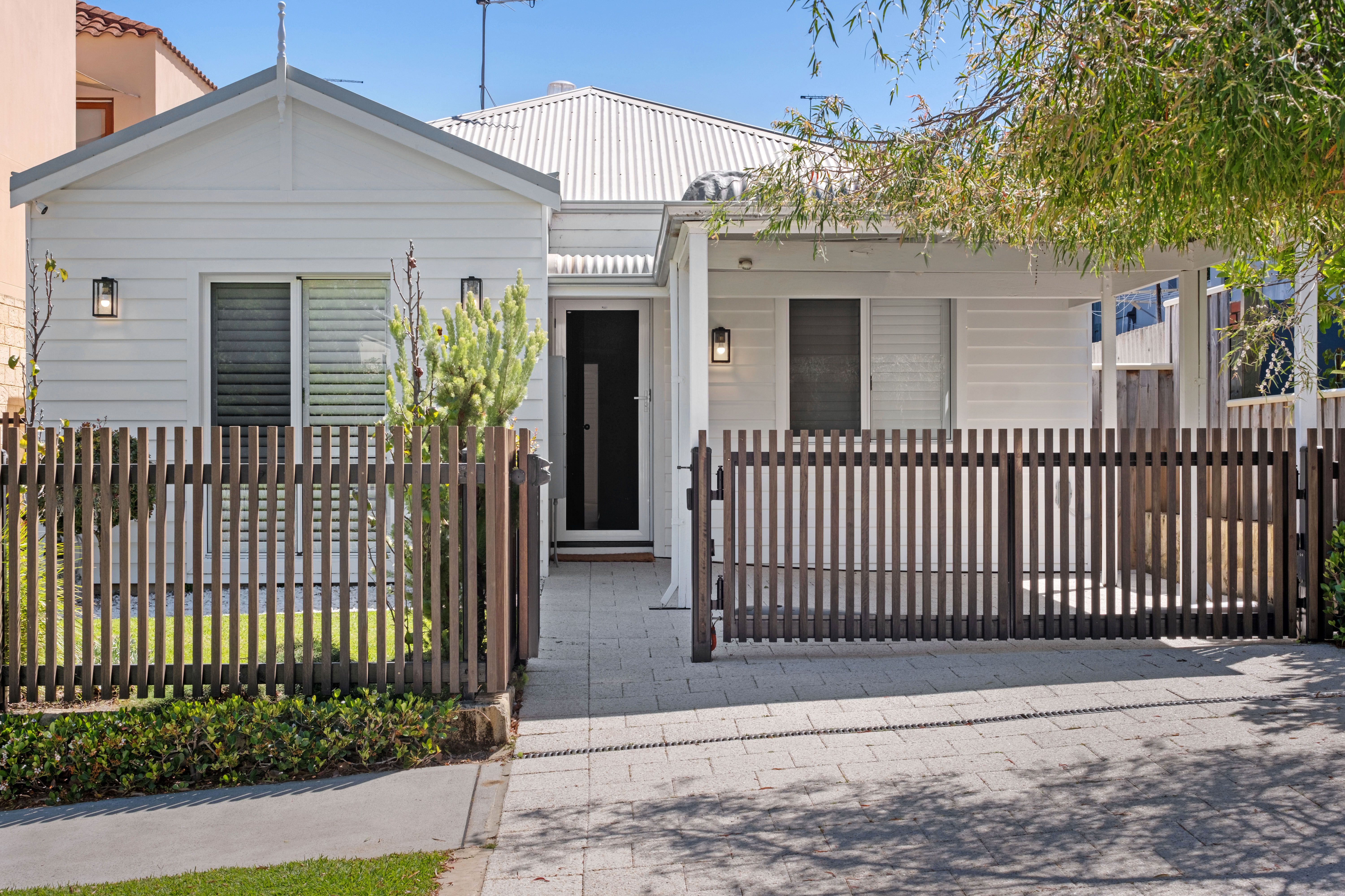 27 Reeve Street — photo from Ray White Dalkeith Claremont Fremantle - Dalkeith Location