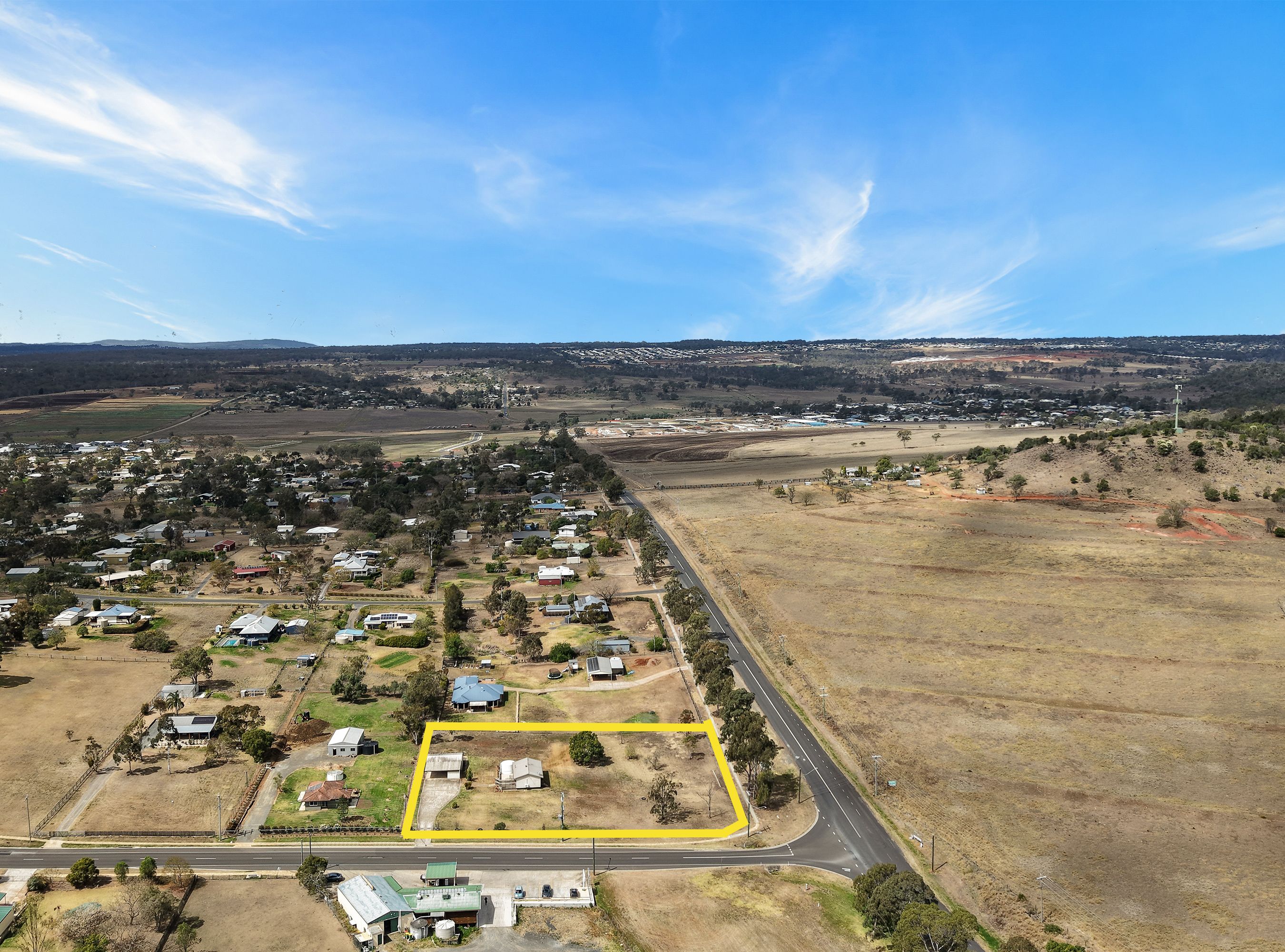 42 Goombungee Meringandan Road — photo 13 of 19