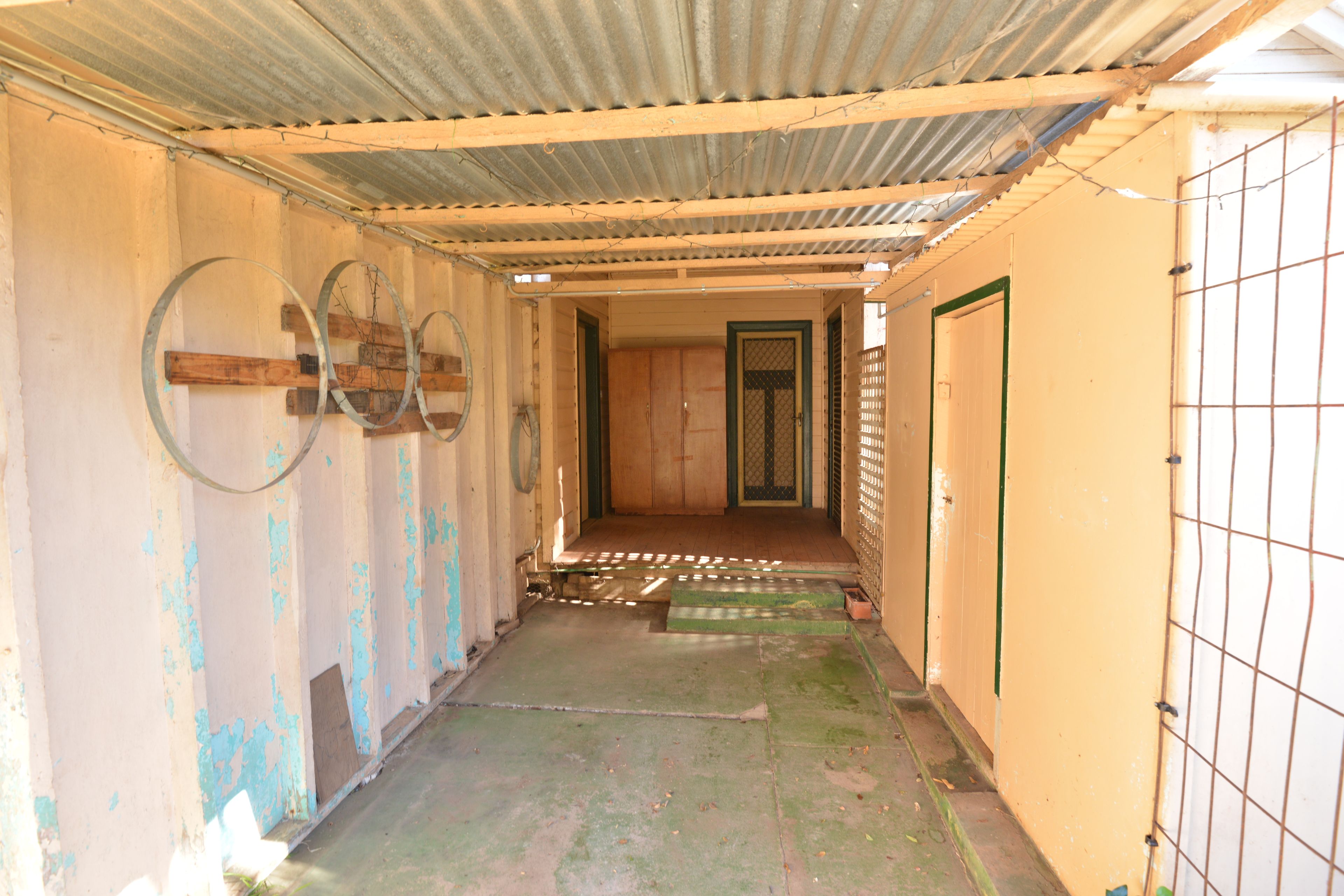 12 Bullinda Street — photo 8 of 15