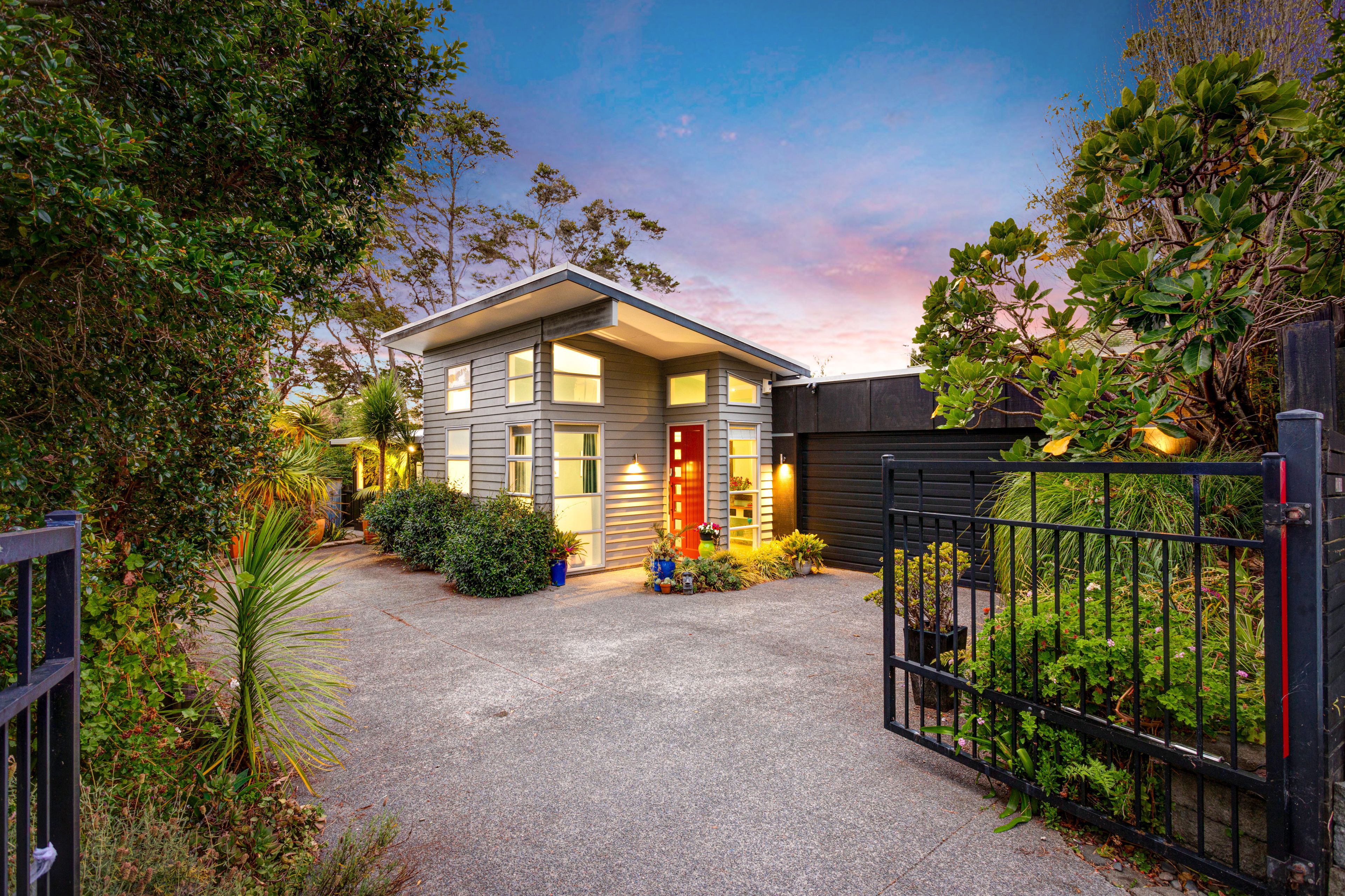237E Titirangi Road, Titirangi, Waitakere City