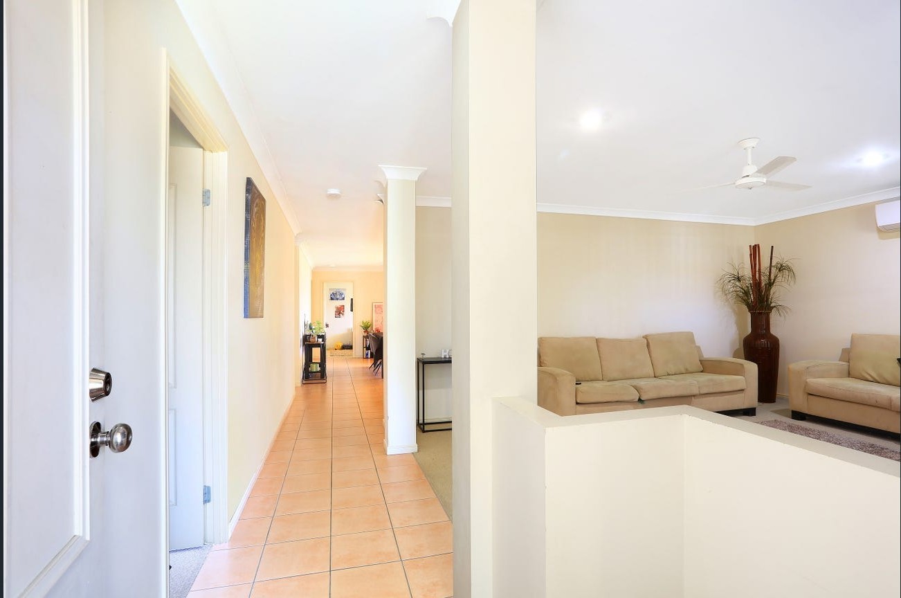 11 Billinghurst Crescent, Upper Coomera, QLD 4209