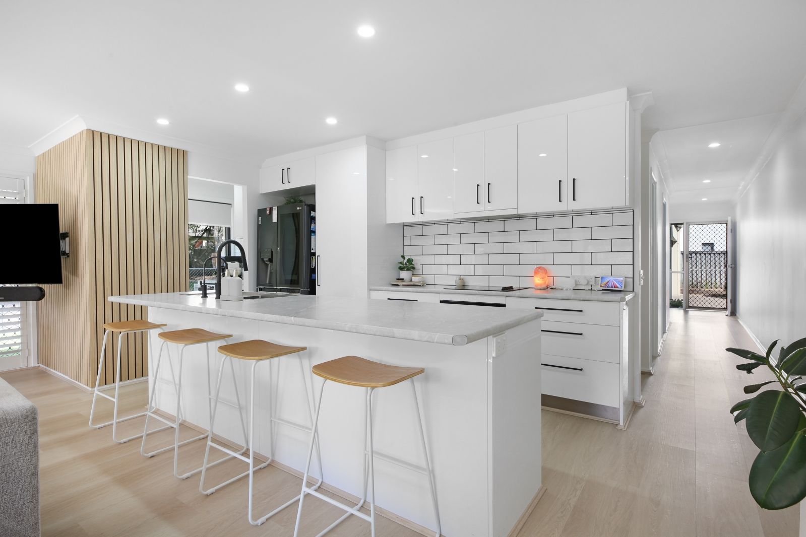 16/302 Christine Avenue, Varsity Lakes, QLD 4227