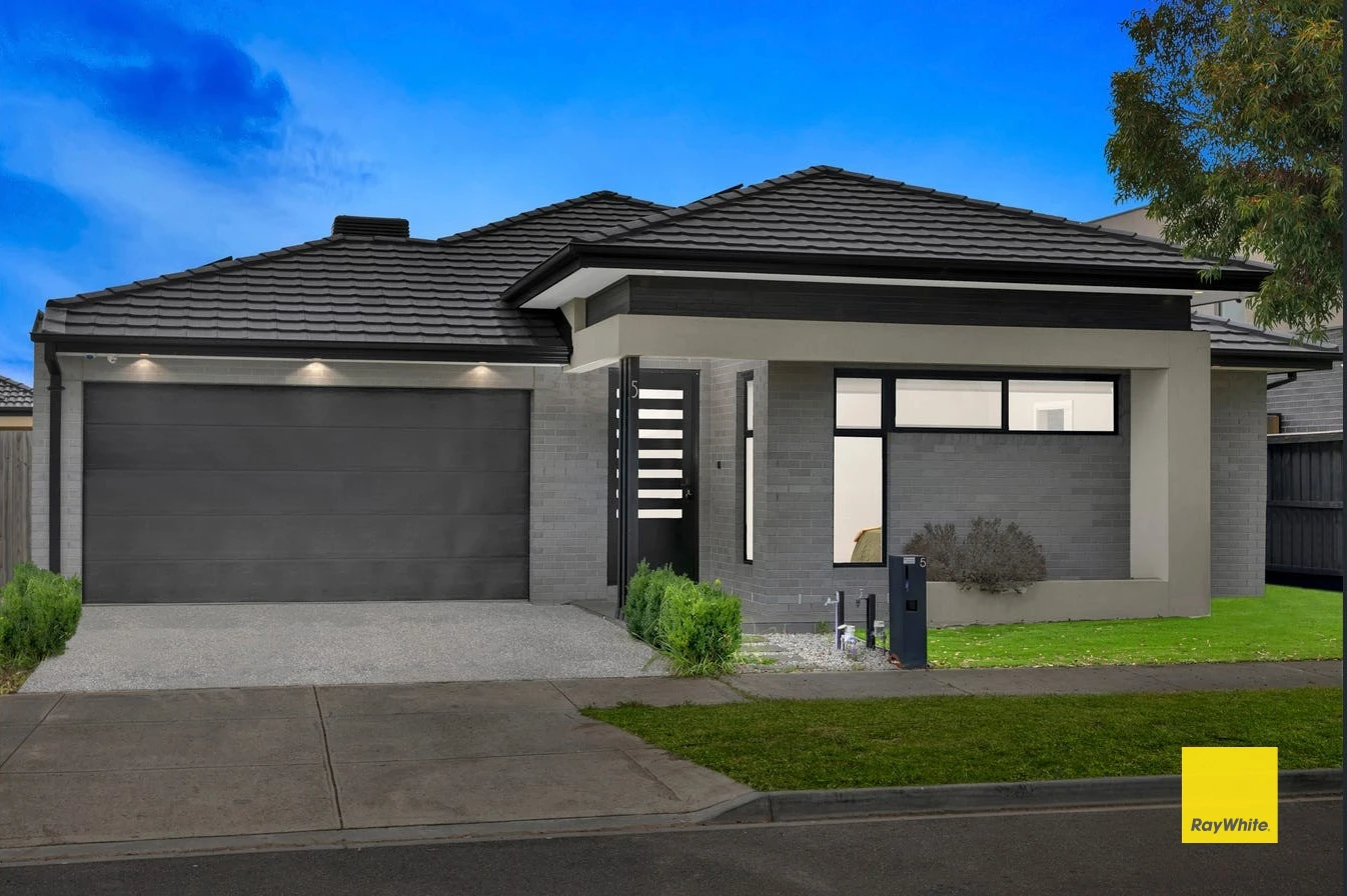 5 Pasture Drive, Mickleham, VIC 3064